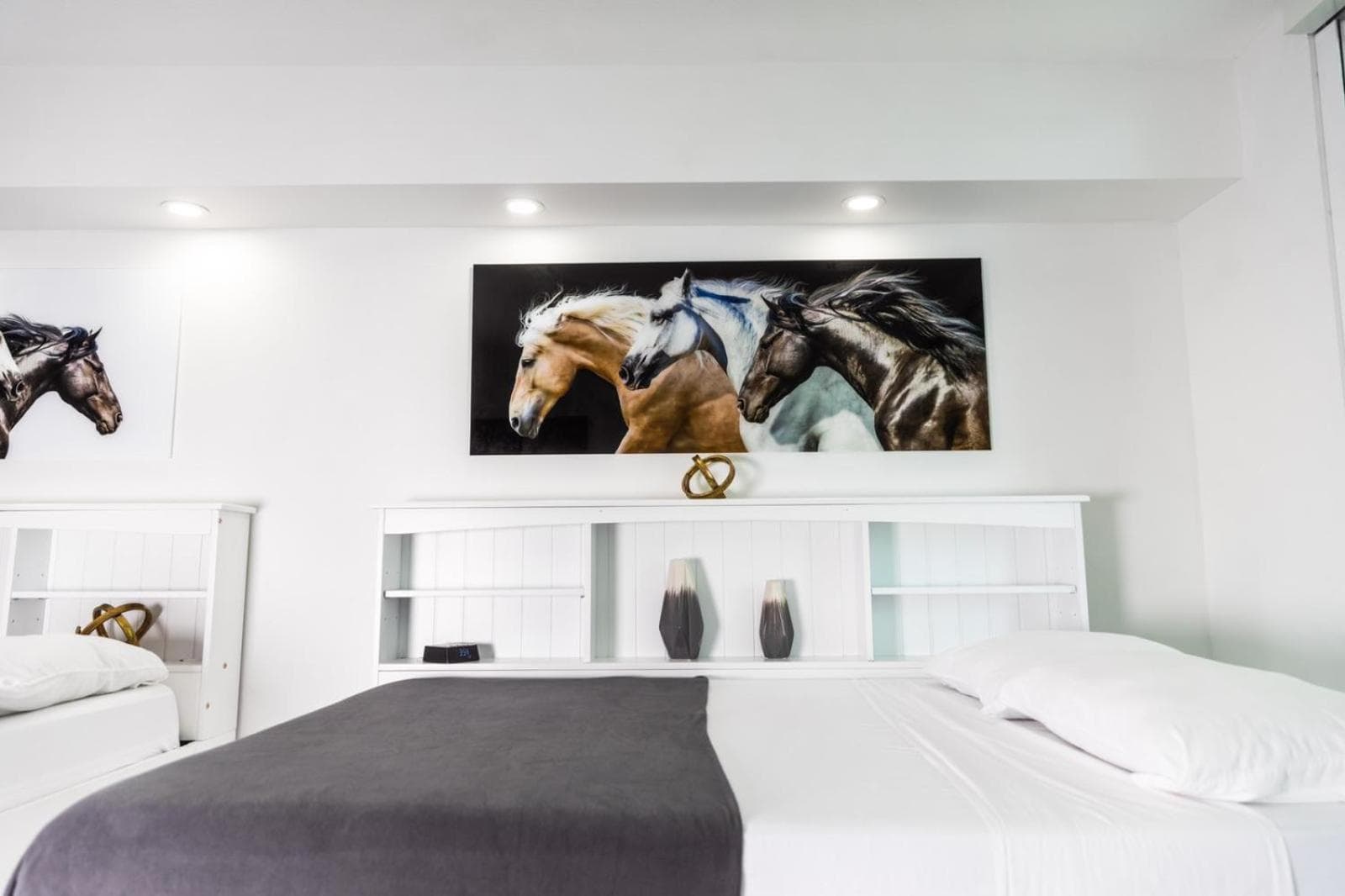 Modern and Luxurious Brickell Studio property views in Miami, FL — gallery photo 3