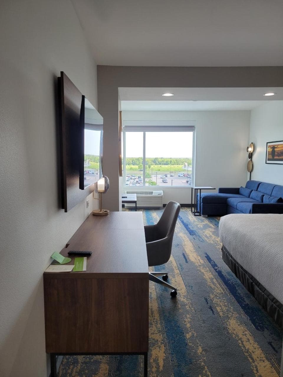 La Quinta Inn & Suites by Wyndham Terrell gallery photo in Terrell, TX — image 63
