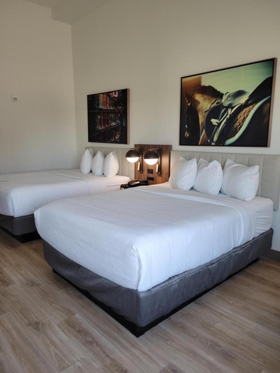 La Quinta Inn & Suites by Wyndham Terrell gallery photo in Terrell, TX — image 31