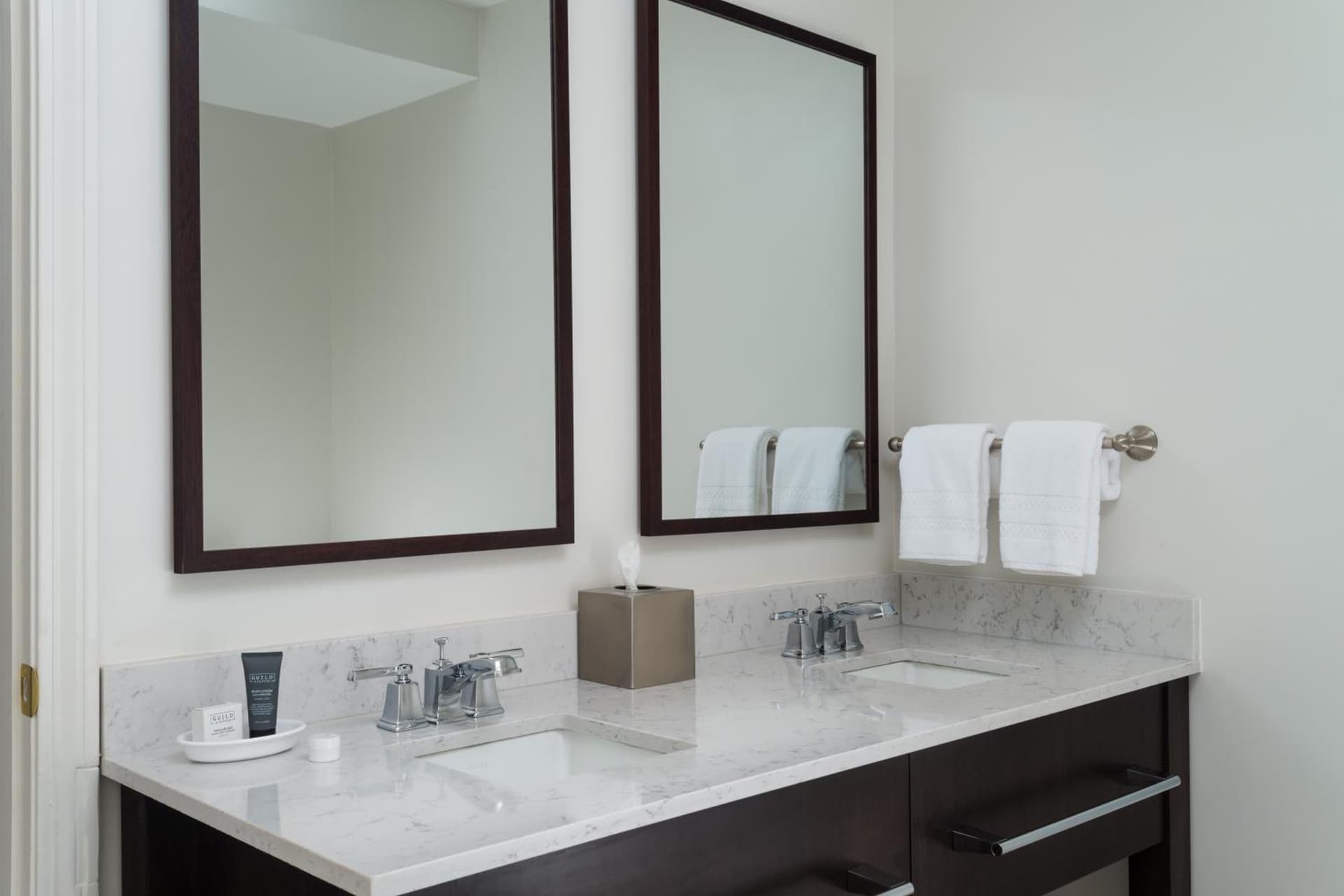 The Equinox Golf Resort & Spa gallery photo in Manchester — image 80