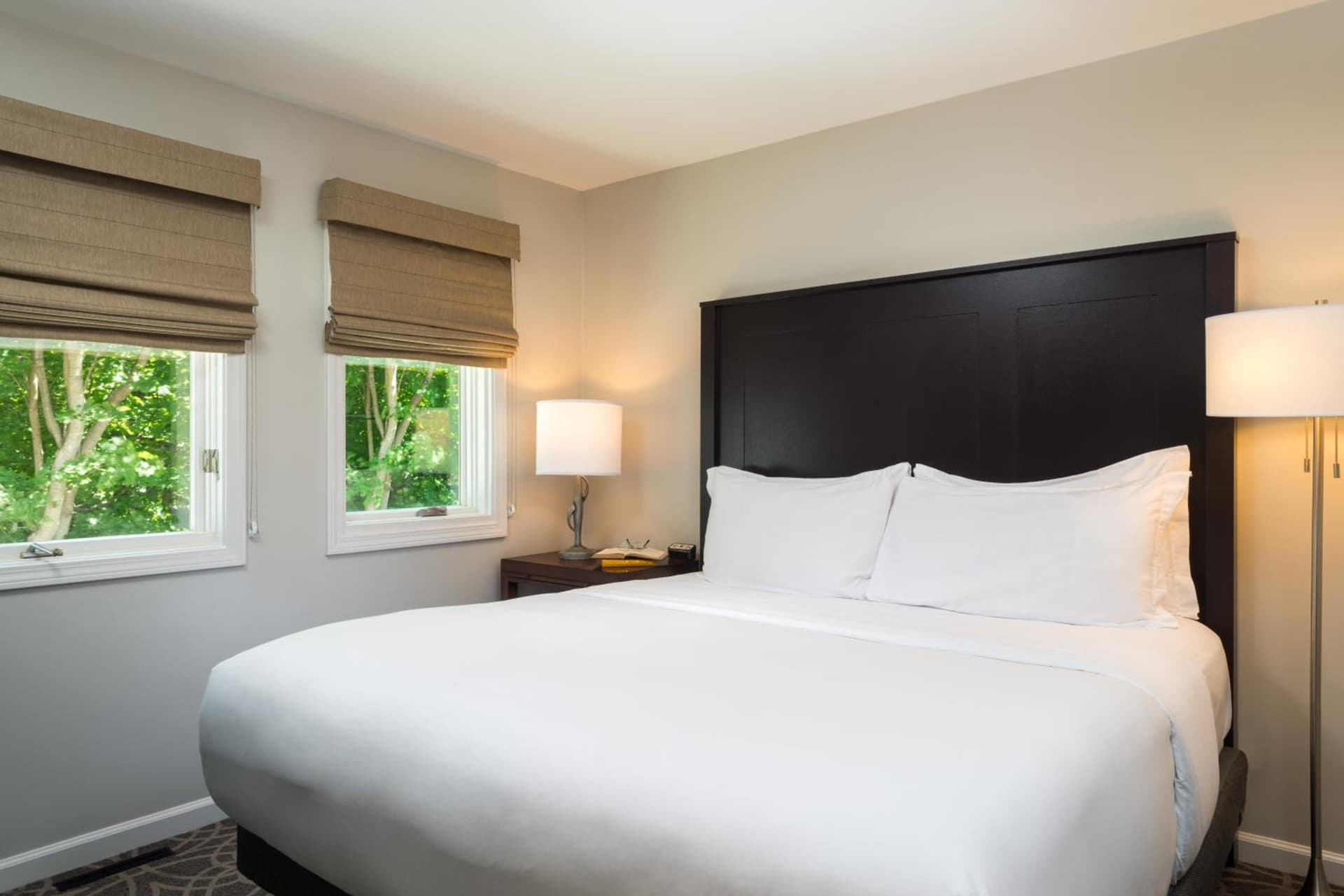 The Equinox Golf Resort & Spa gallery photo in Manchester — image 138