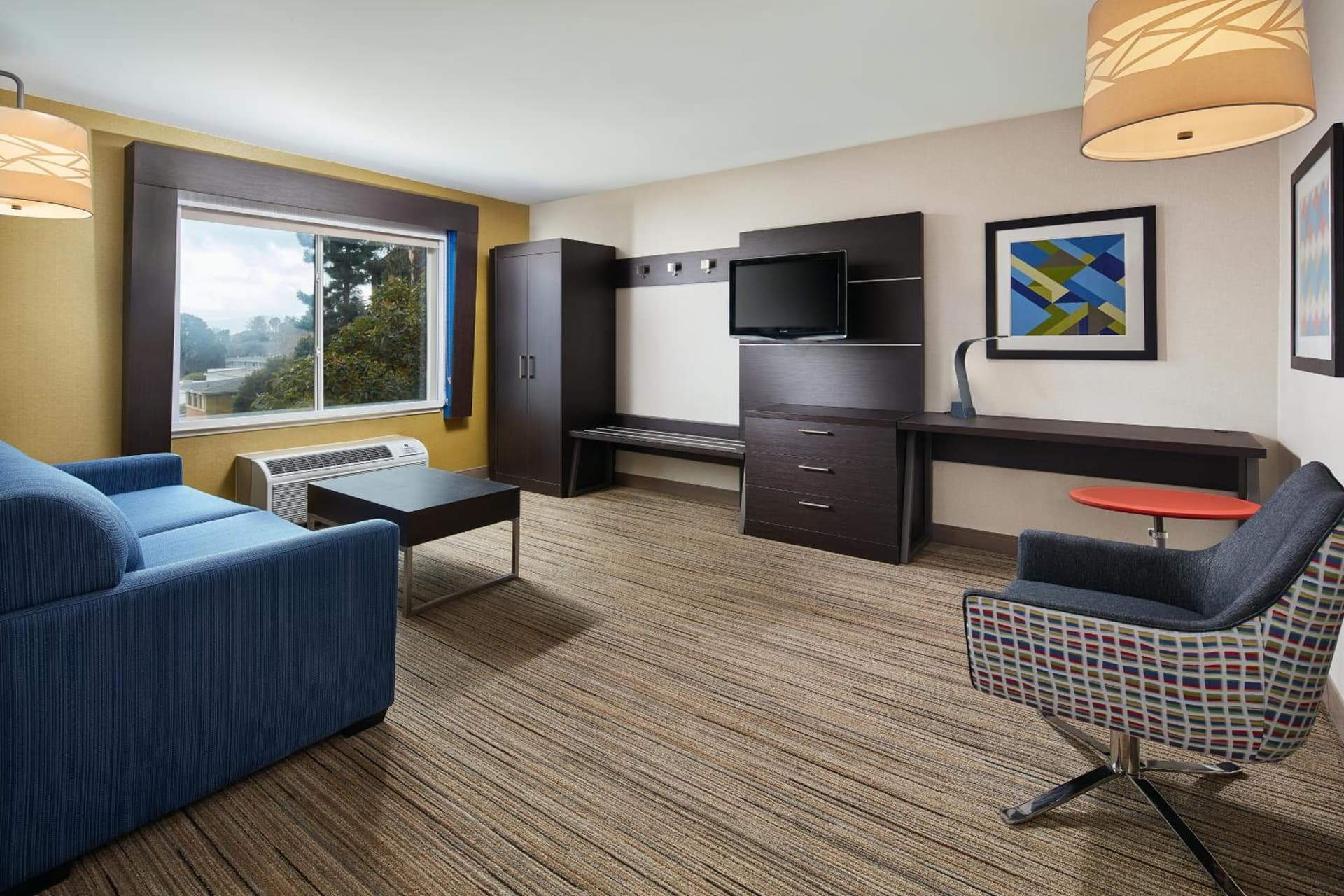 Holiday Inn Express Hotel & Suites Belmont by IHG property views in Belmont, CA — gallery photo 3
