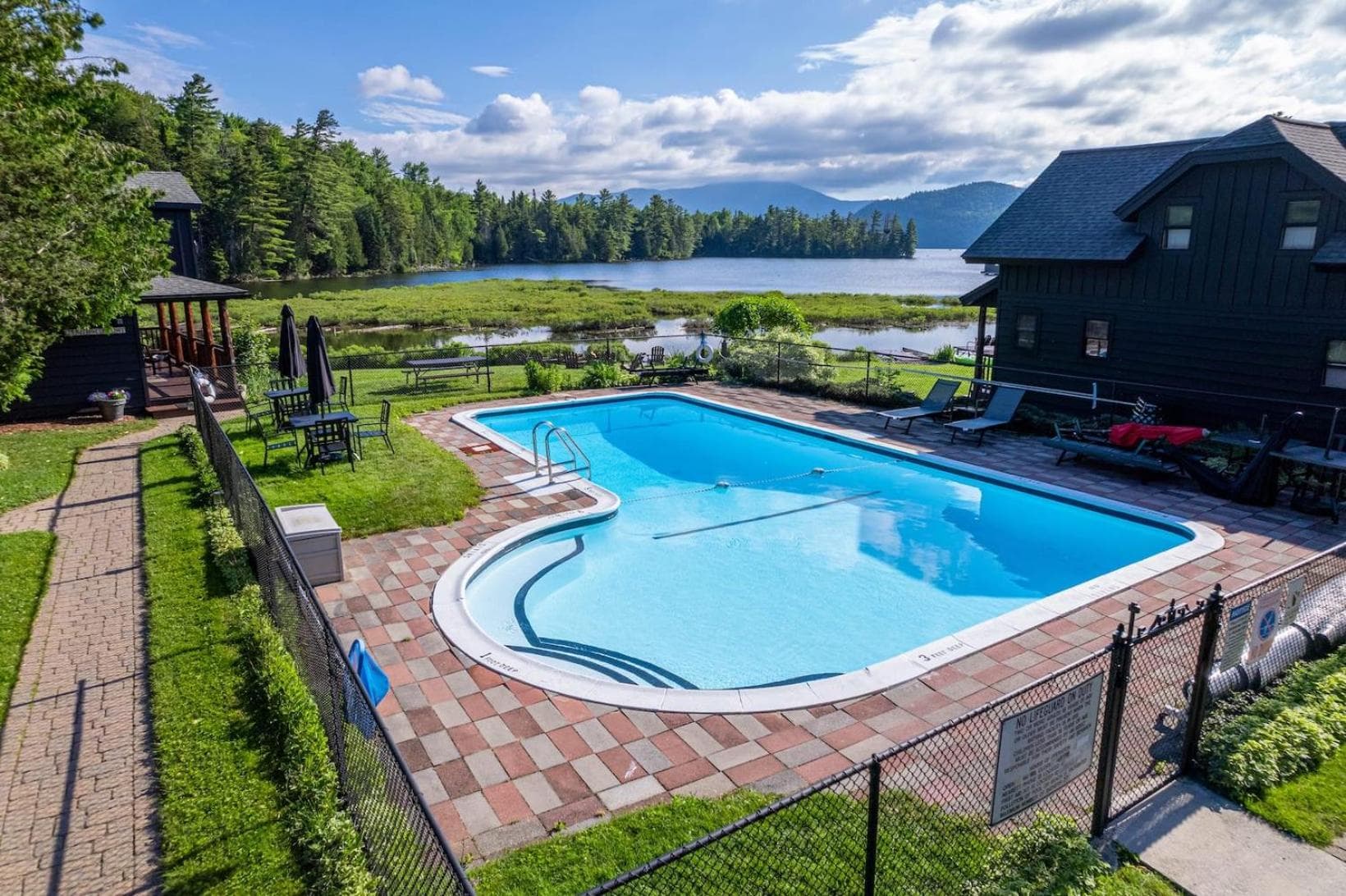 Placid Bay Hotel interior in Lake Placid, NY — gallery photo 2