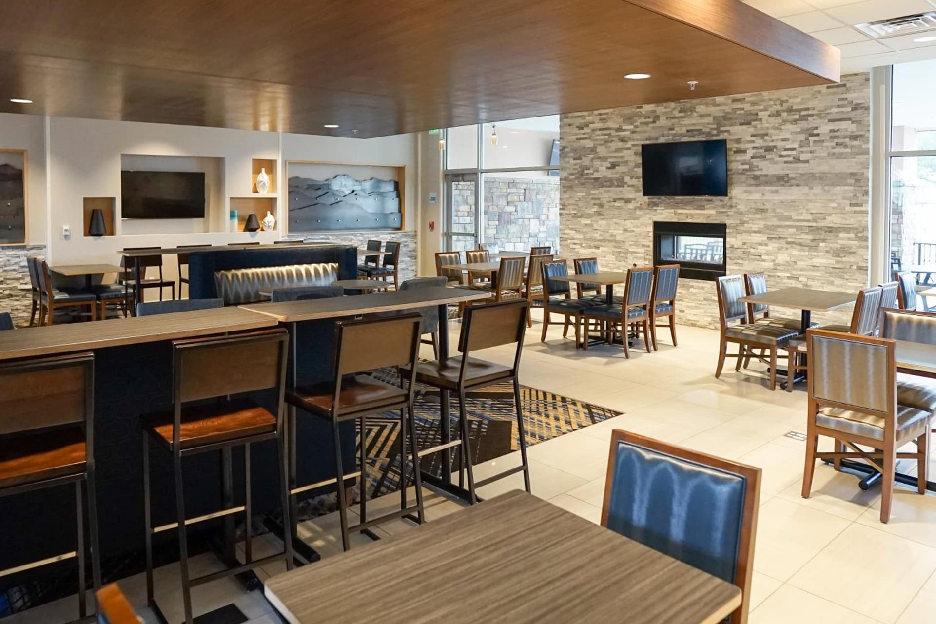Holiday Inn Express & Suites - Aurora Medical Campus by IHG gallery photo in Aurora, CO — image 45