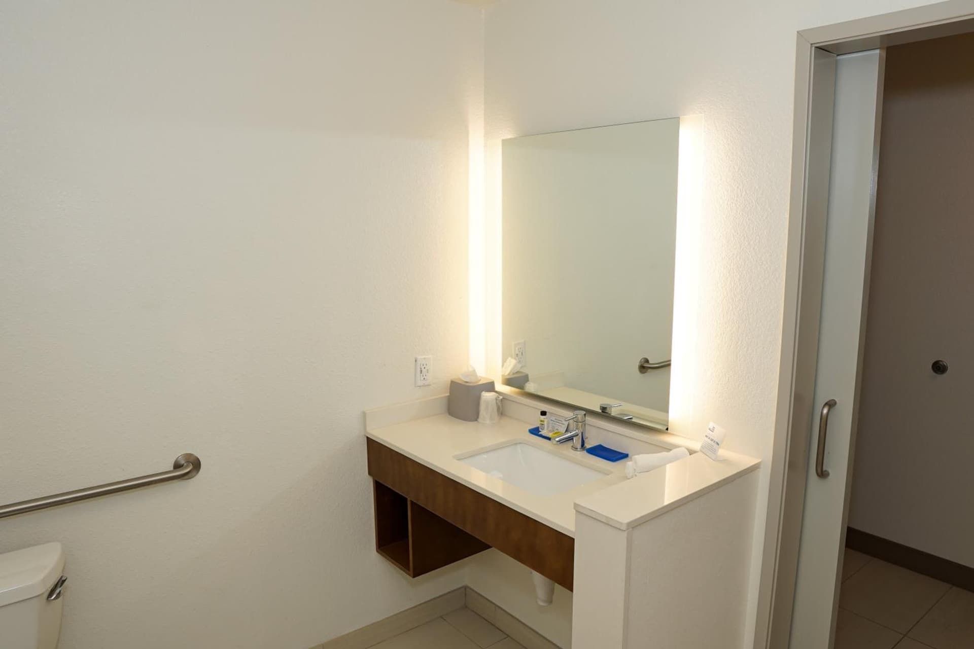 Holiday Inn Express & Suites - Aurora Medical Campus by IHG gallery photo in Aurora, CO — image 40
