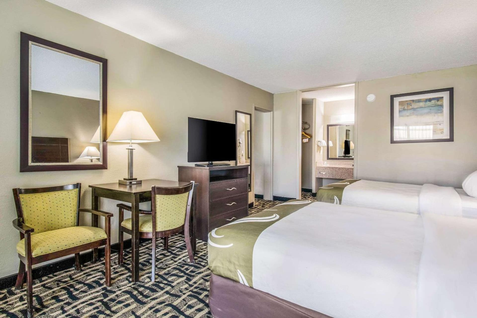 Quality Inn & Suites York East gallery photo in York, PA — image 34