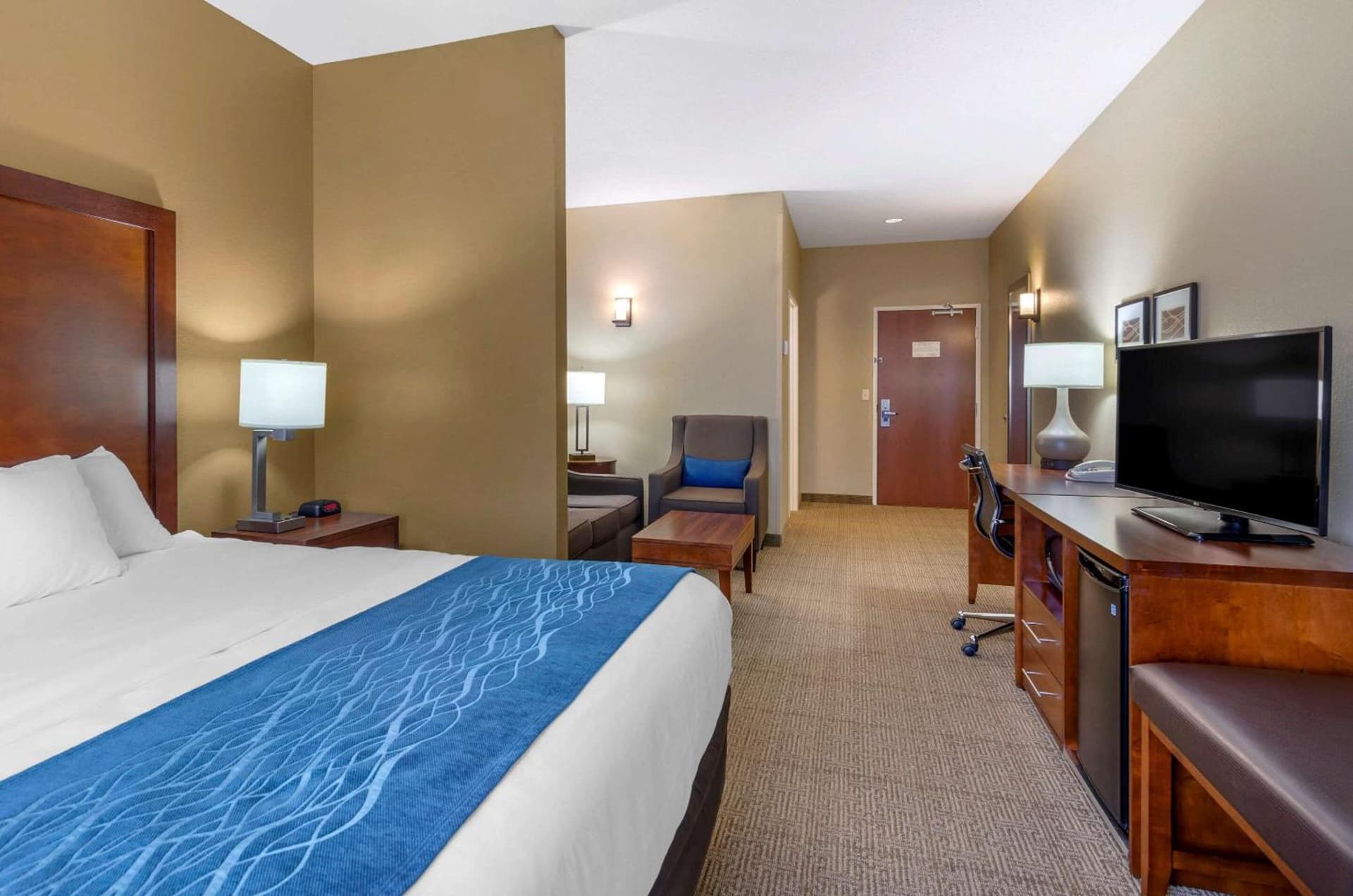 Comfort Inn & Suites Lynchburg Airport - University Area gallery photo in Lynchburg, VA — image 38