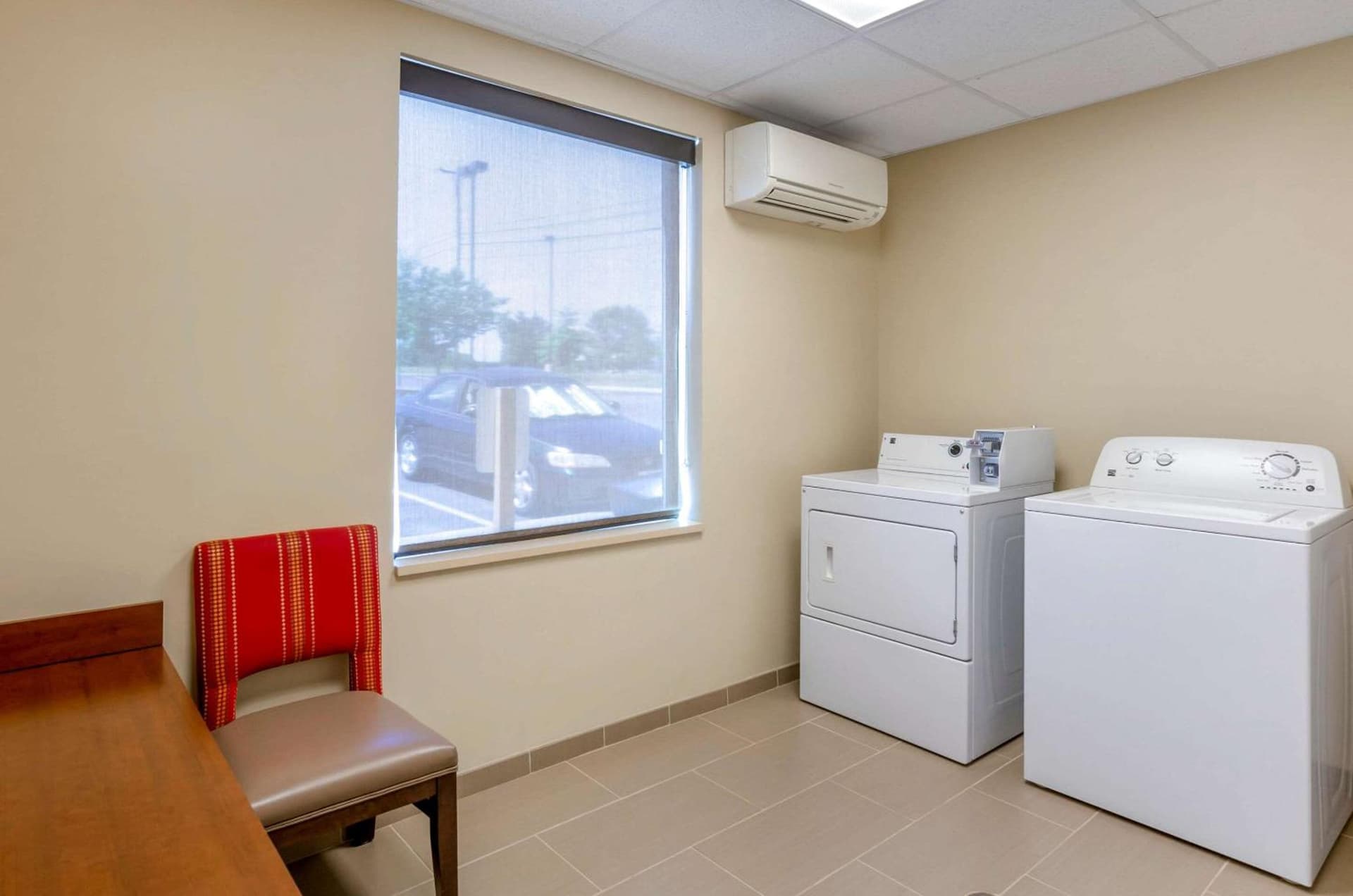 Comfort Inn & Suites Lynchburg Airport - University Area gallery photo in Lynchburg, VA — image 31