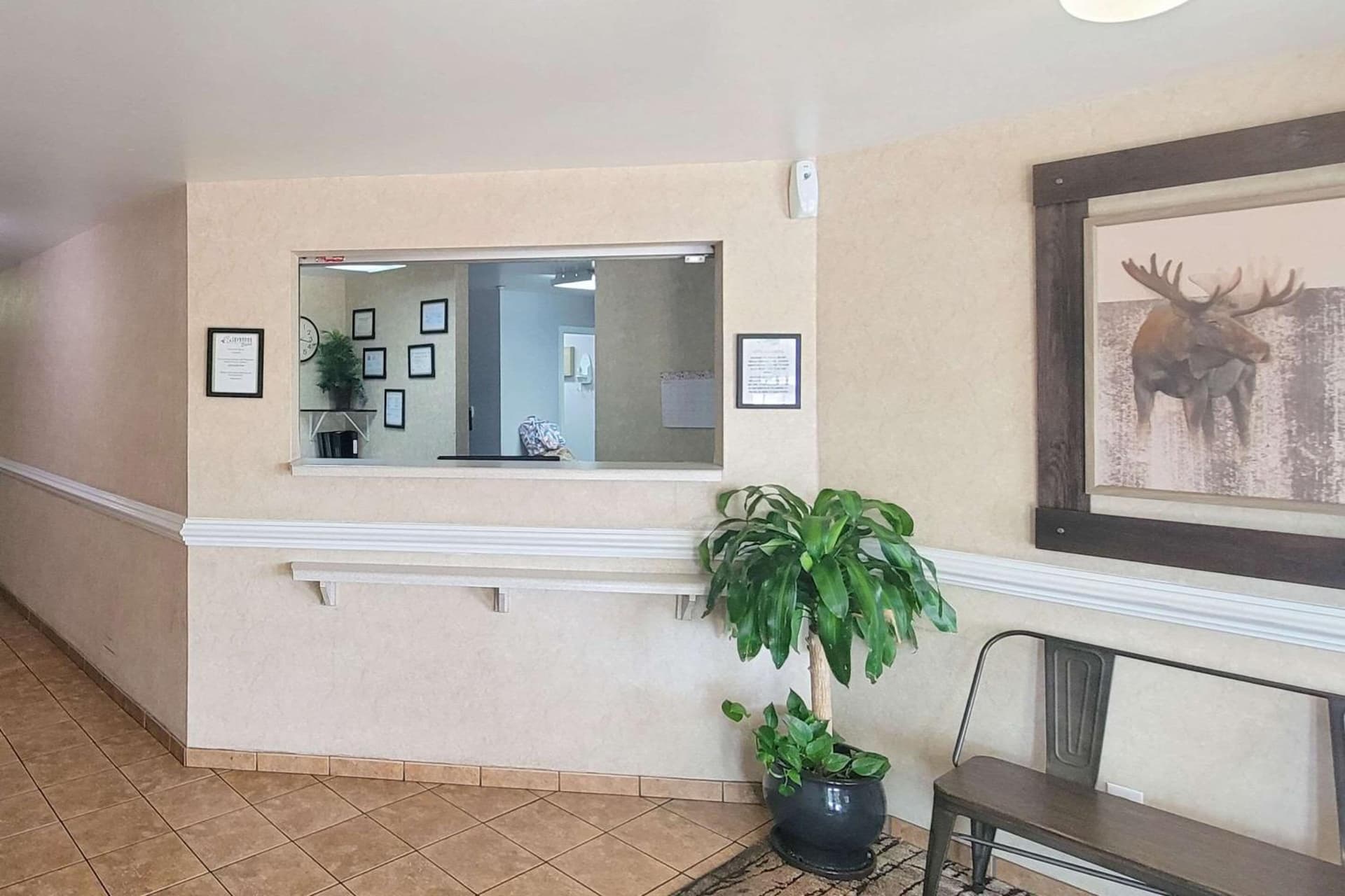 Suburban Studios Denver Central-Arvada property views in Arvada, CO — gallery photo 3