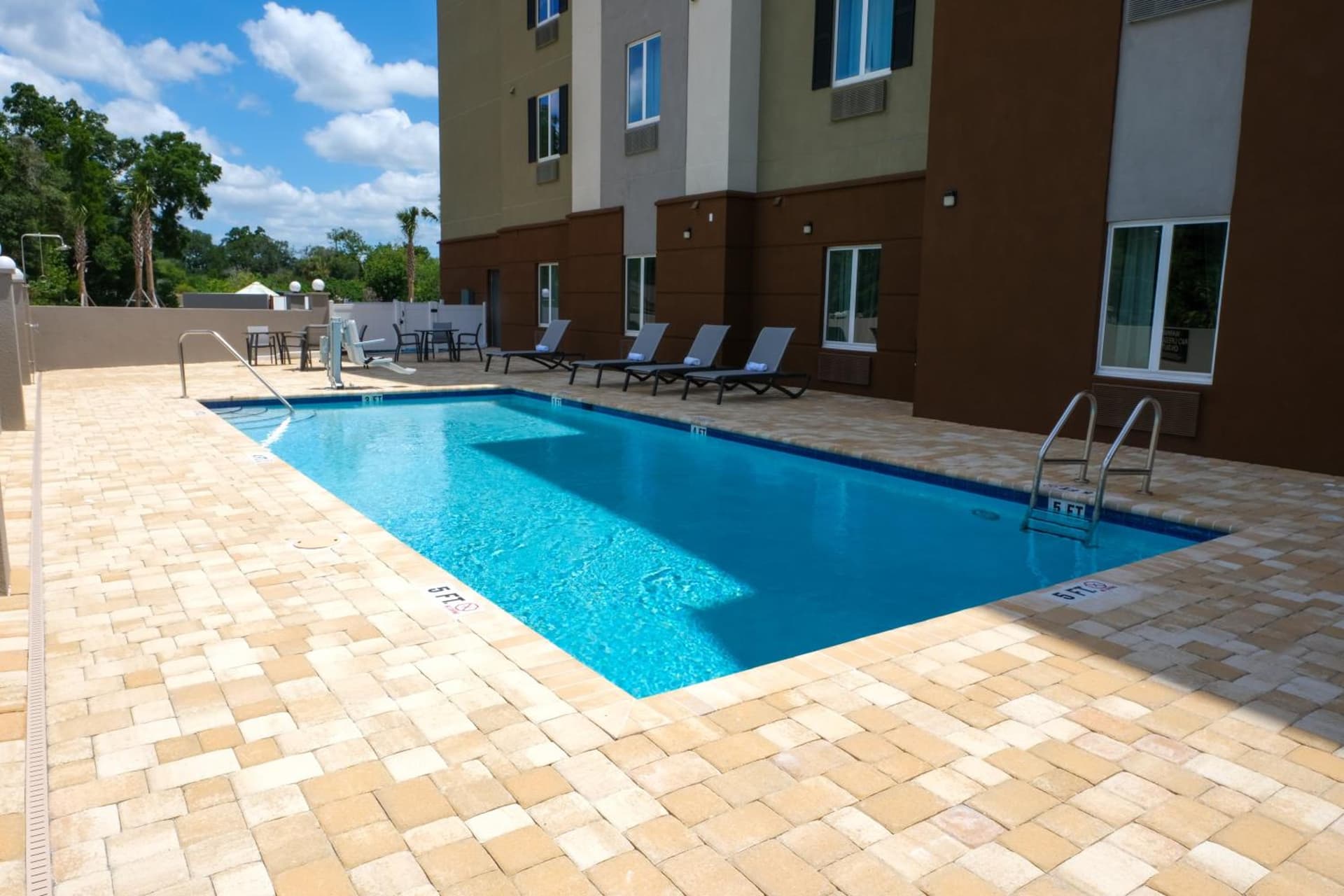Candlewood Suites - Ocala I-75 by IHG gallery photo in Ocala, FL — image 41