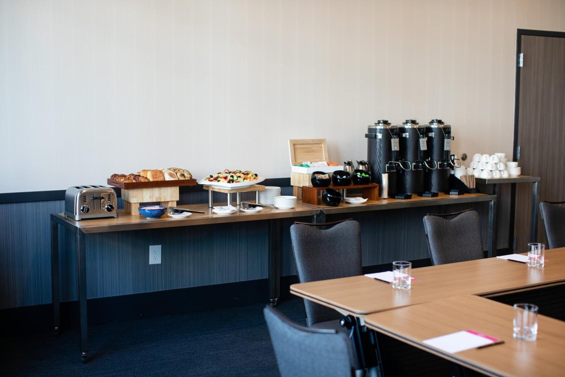 Hotel Indigo Seattle Everett Waterfront Place by IHG gallery photo in Everett, WA — image 36