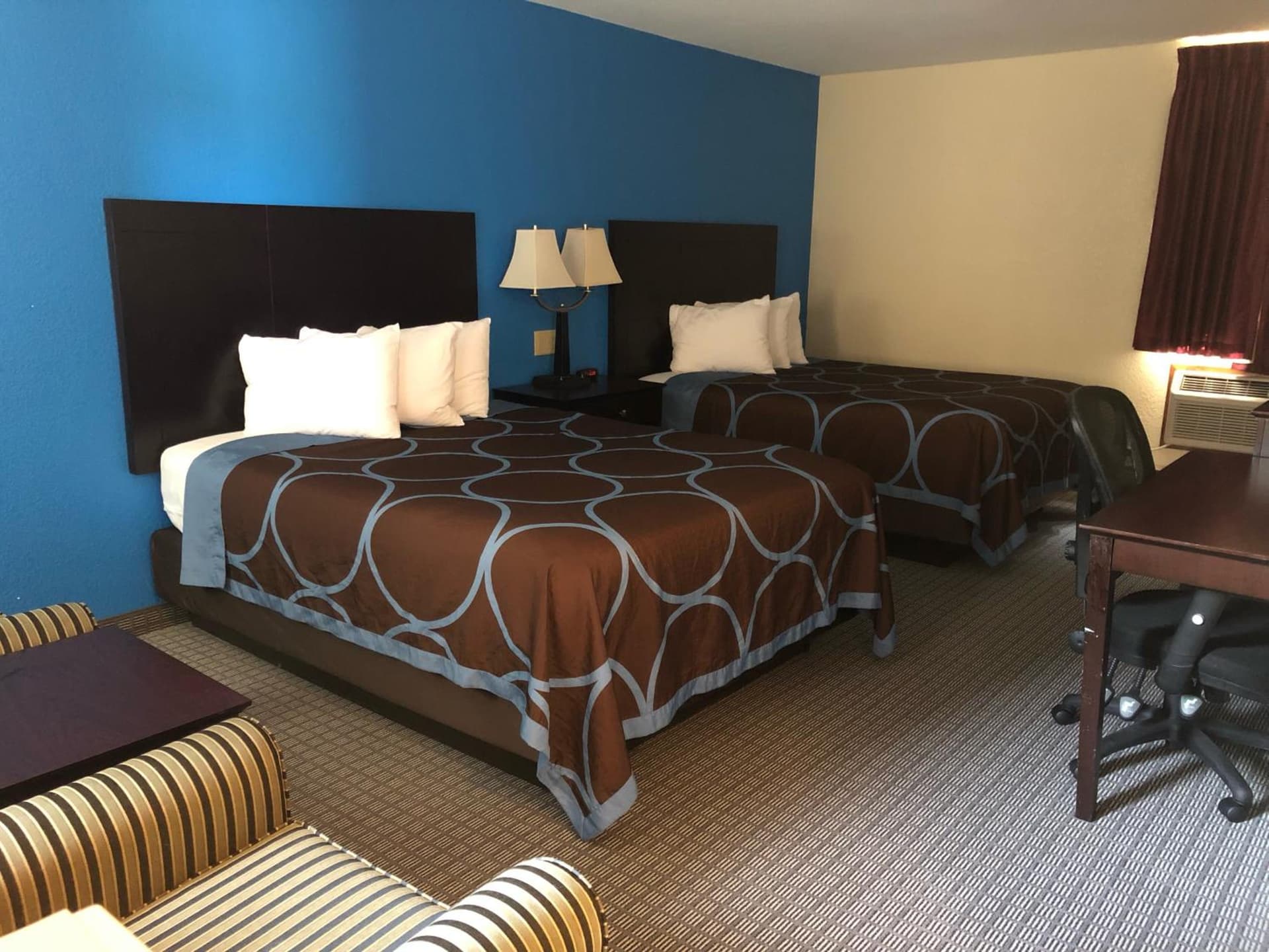 Amerivu Inn & Suites gallery photo in Eau Claire, WI — image 7