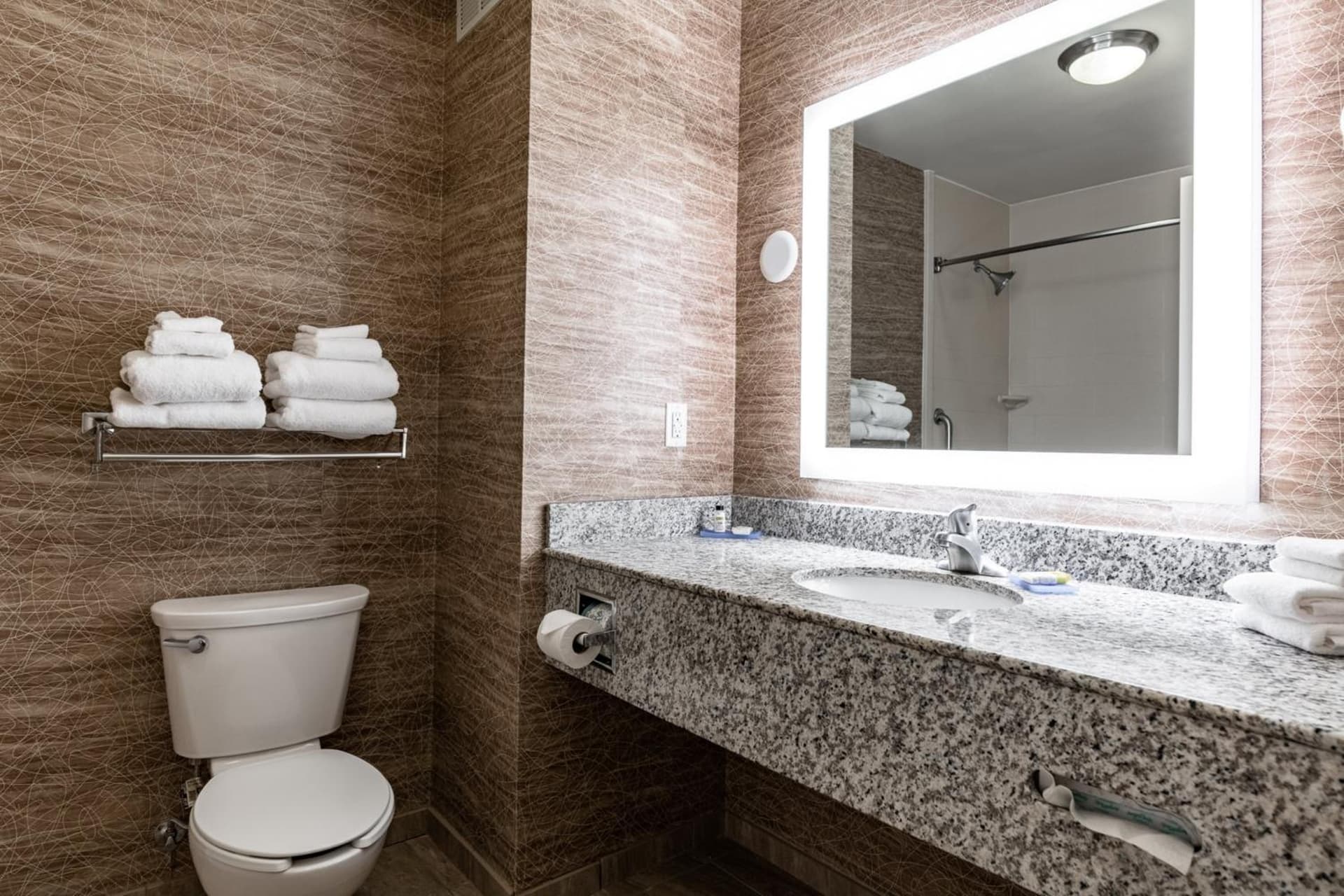 Holiday Inn Express & Suites Ironton by IHG gallery photo in Ironton, OH — image 25