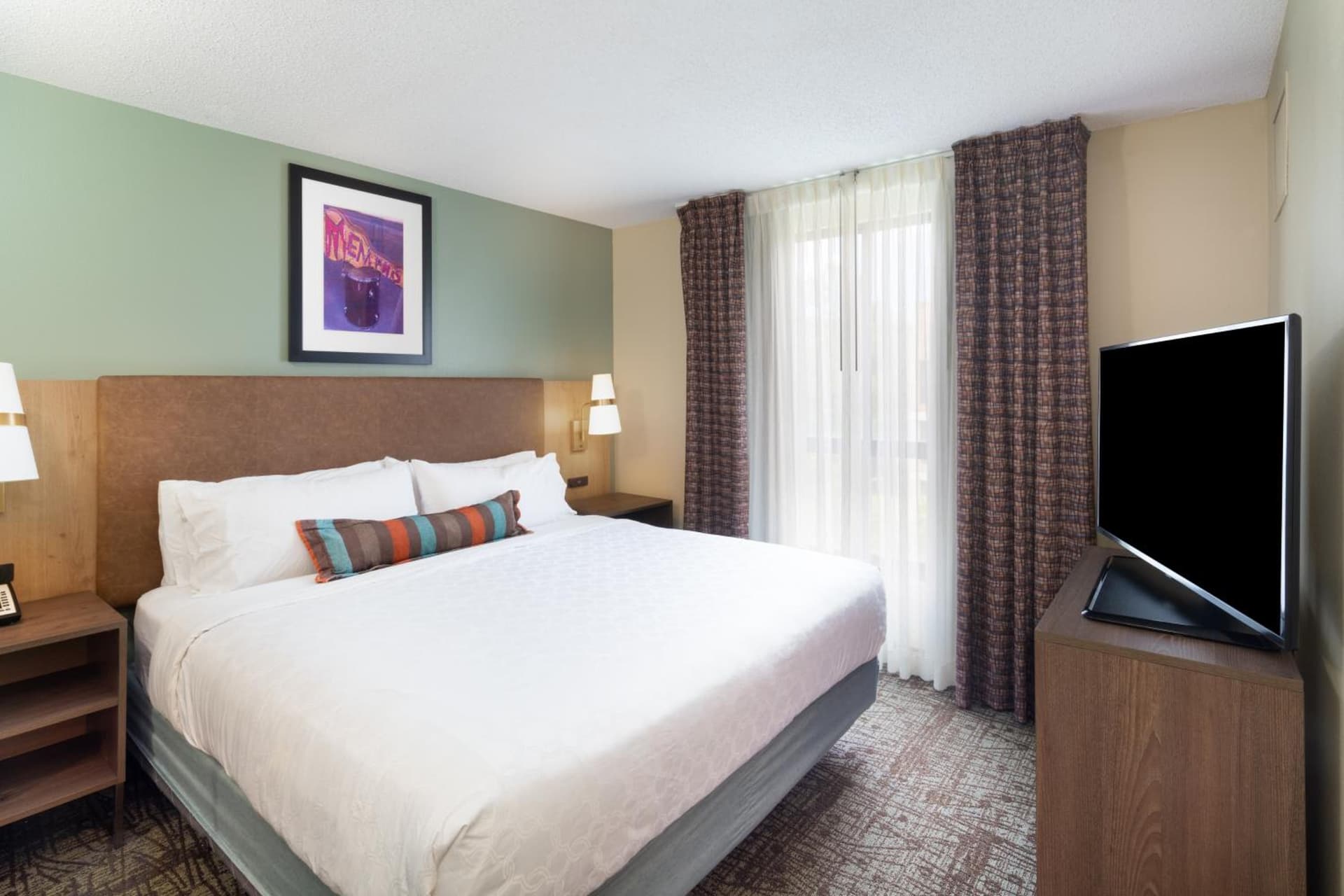 Staybridge Suites Memphis-Poplar Ave East by IHG property views in Memphis, TN — gallery photo 3