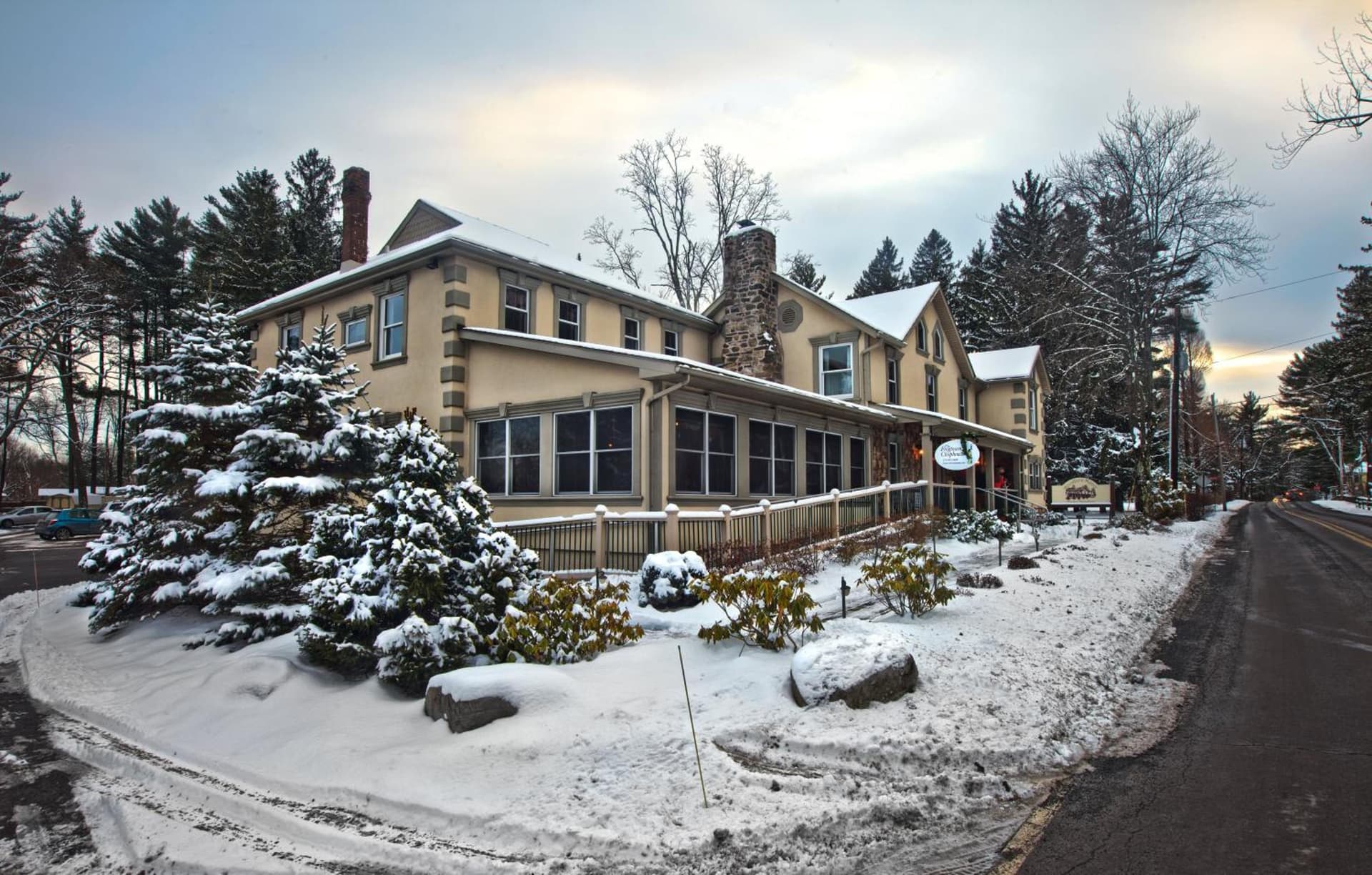 Woodfield Manor - A Sundance Vacations Property gallery photo in Cresco, PA — image 12