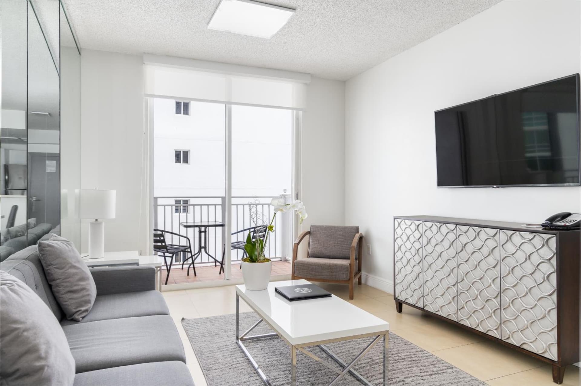 Fortune House Hotel Suites gallery photo in Miami, FL — image 55
