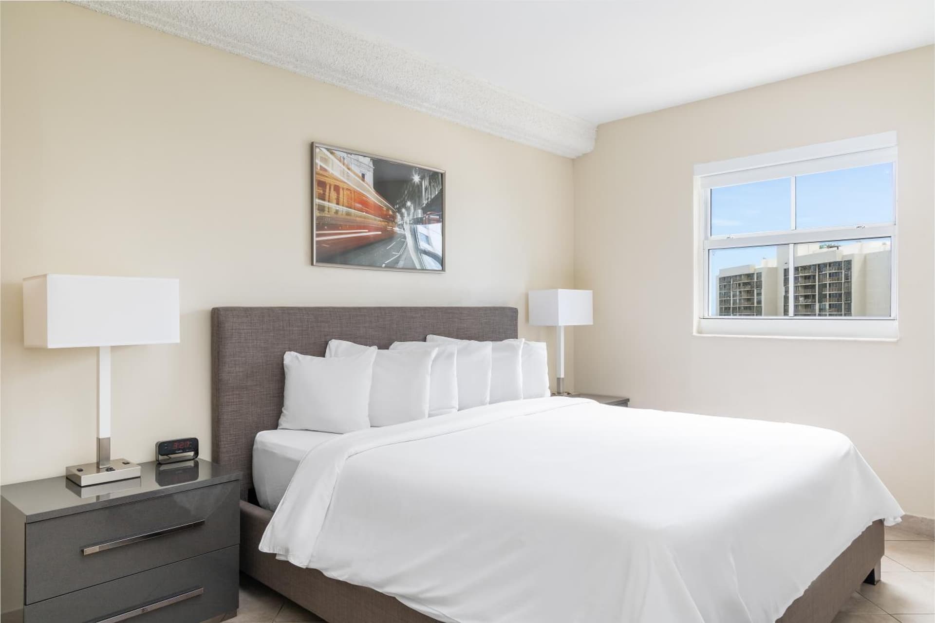Fortune House Hotel Suites gallery photo in Miami, FL — image 116