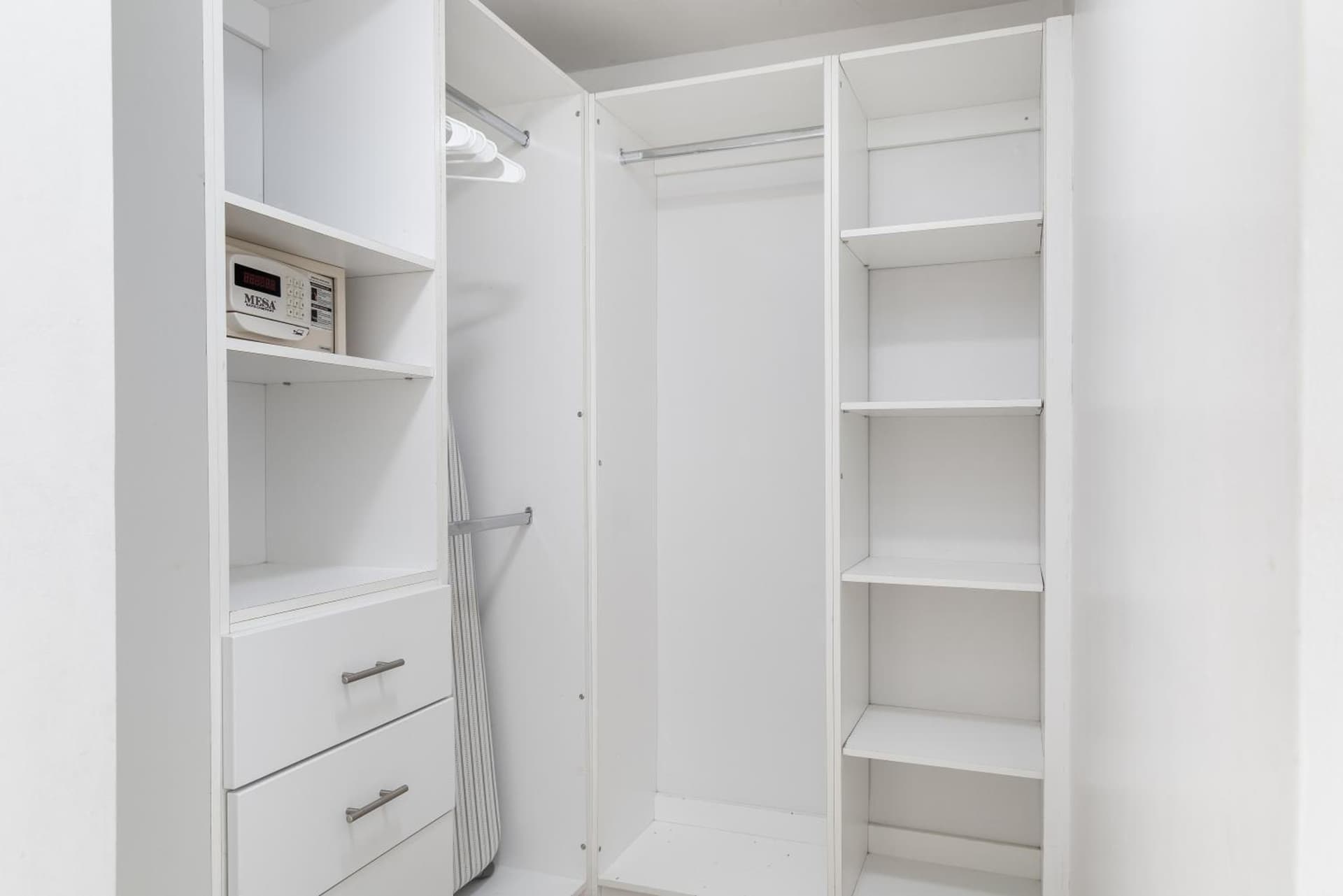 Fortune House Hotel Suites gallery photo in Miami, FL — image 102