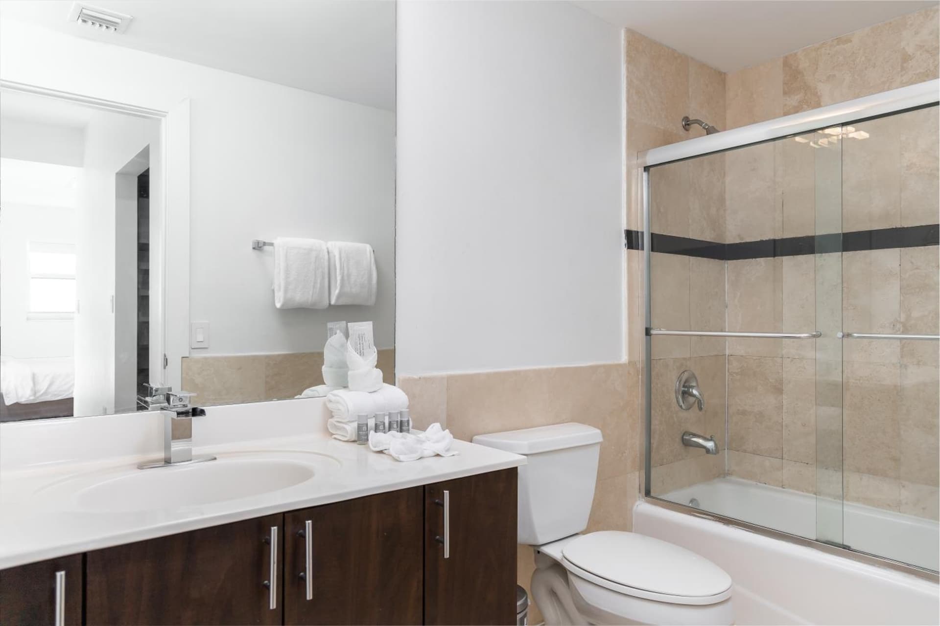 Fortune House Hotel Suites gallery photo in Miami, FL — image 88