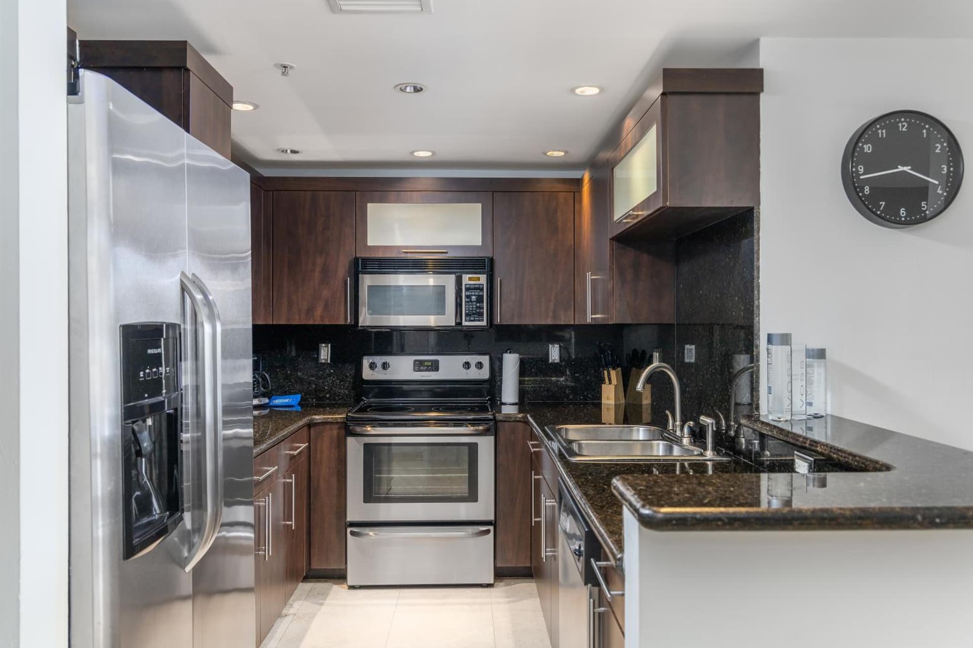 Fortune House Hotel Suites gallery photo in Miami, FL — image 68