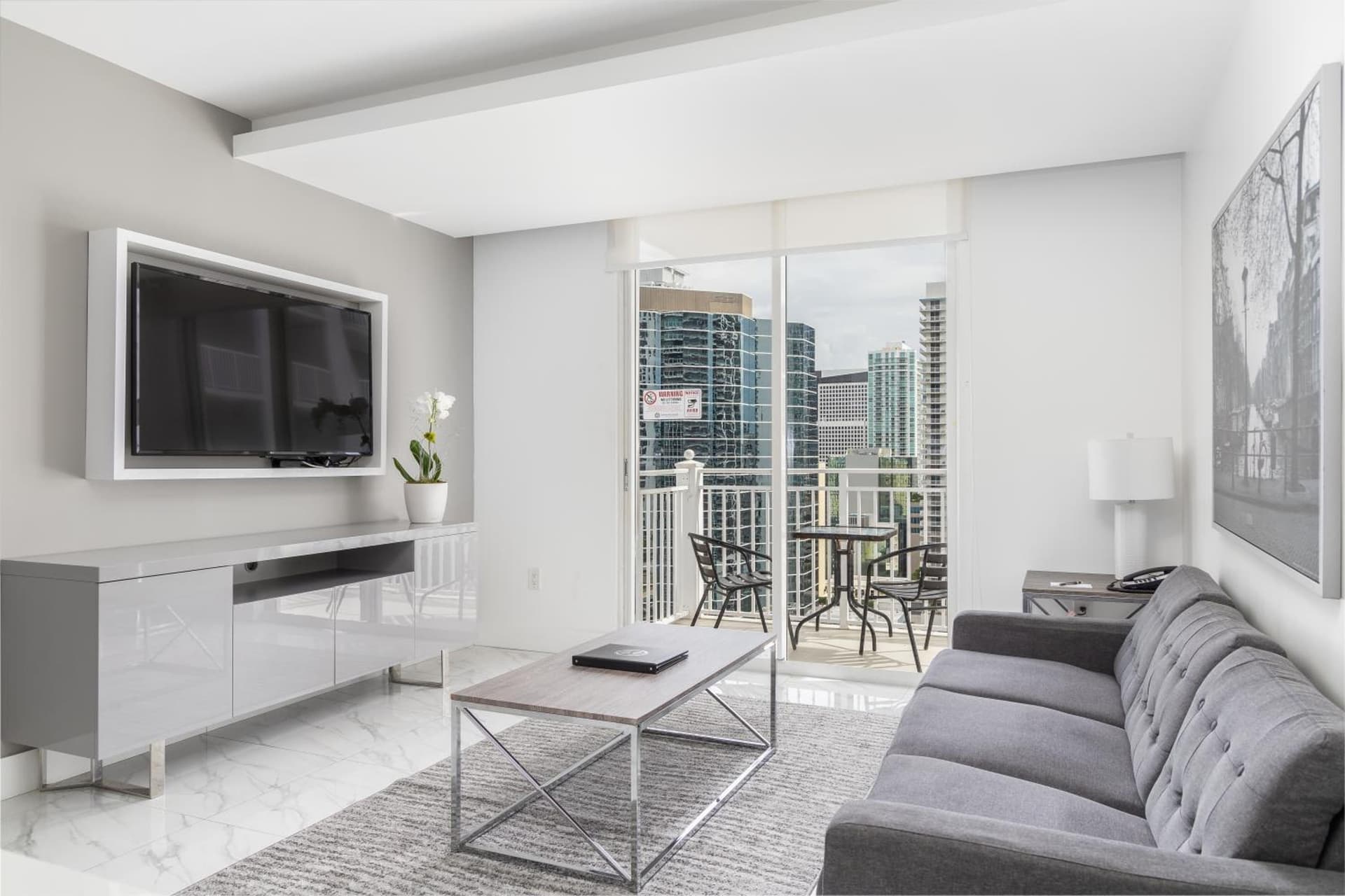 Fortune House Hotel Suites gallery photo in Miami, FL — image 6