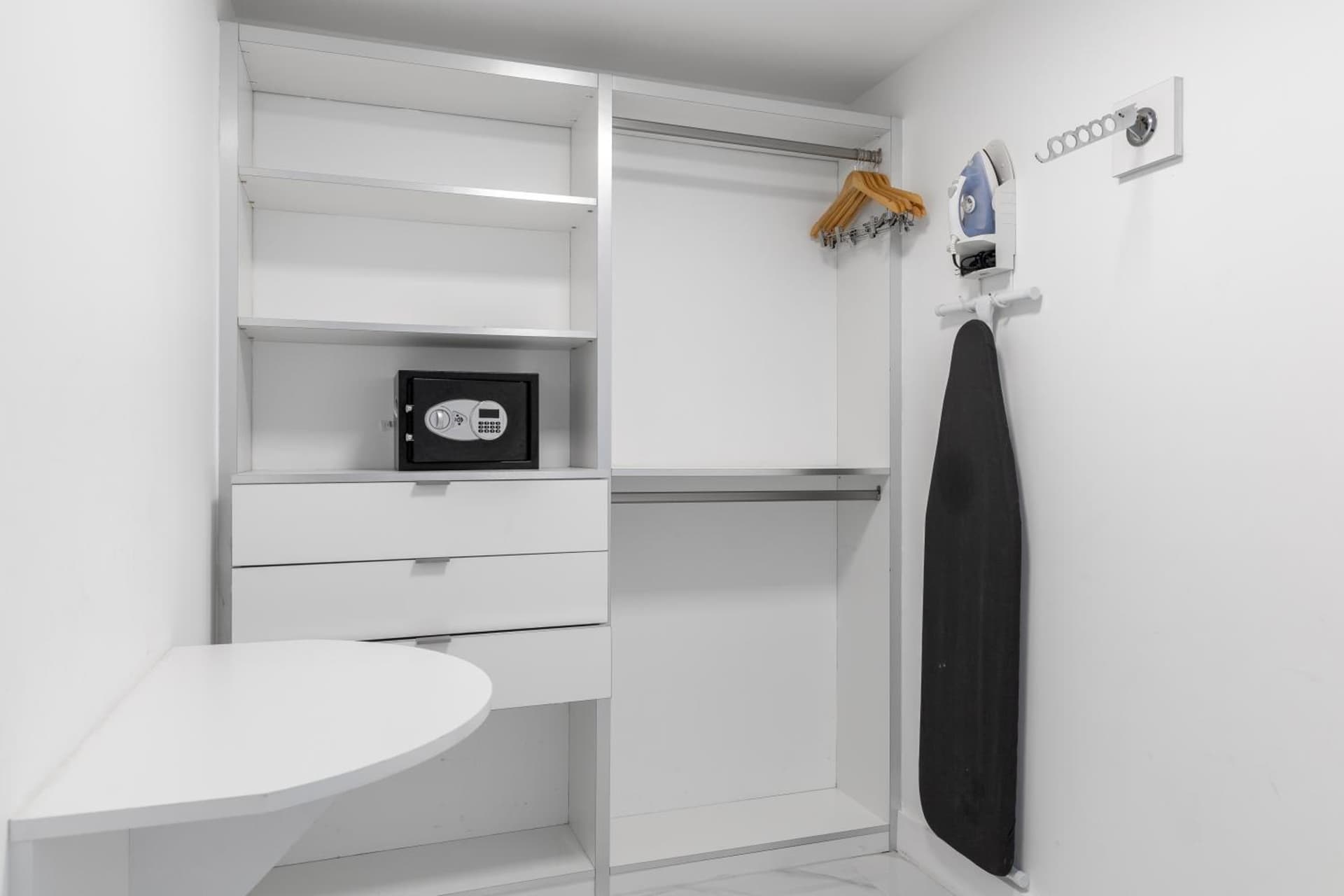 Fortune House Hotel Suites gallery photo in Miami, FL — image 80