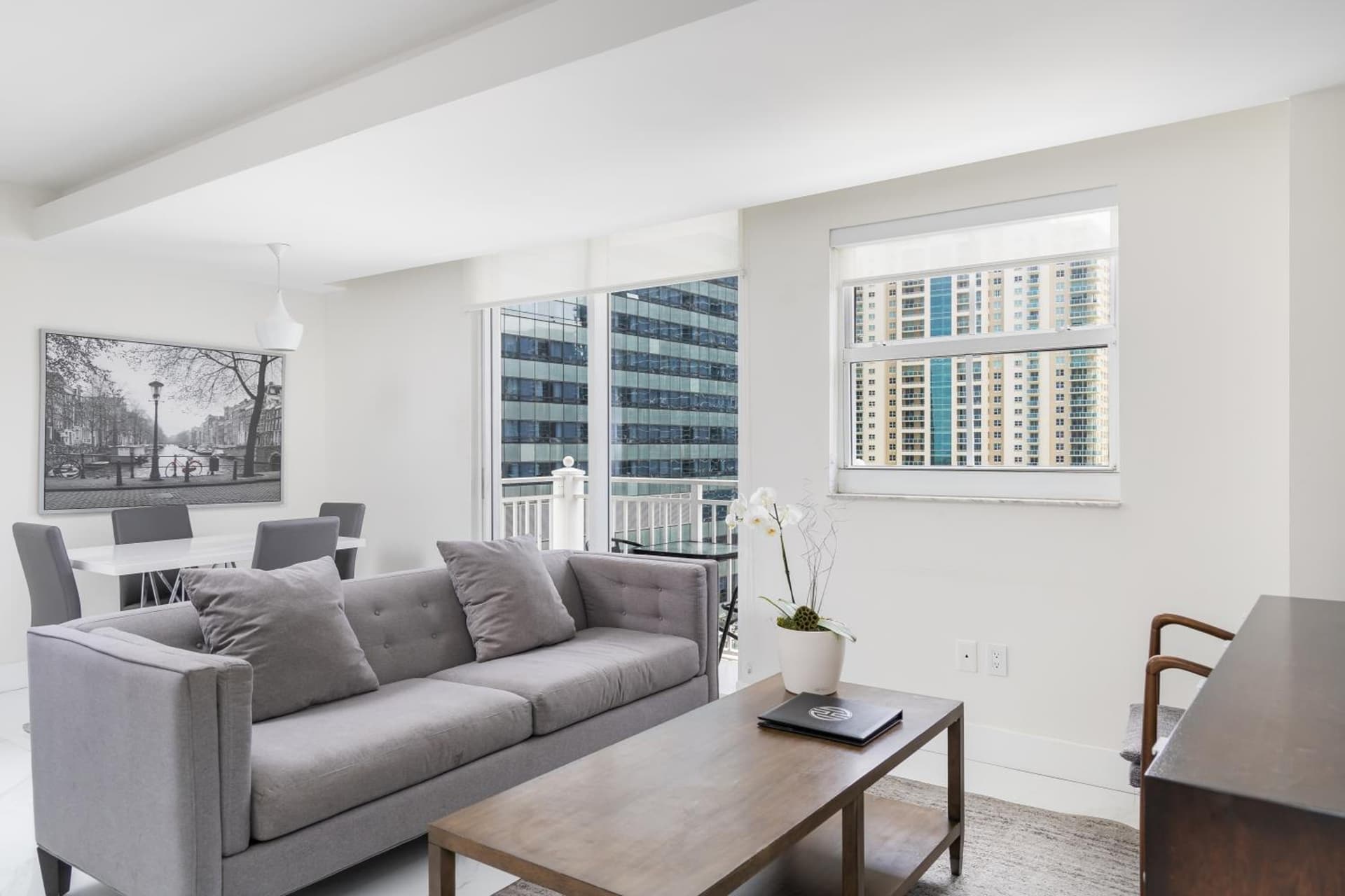 Fortune House Hotel Suites gallery photo in Miami, FL — image 28