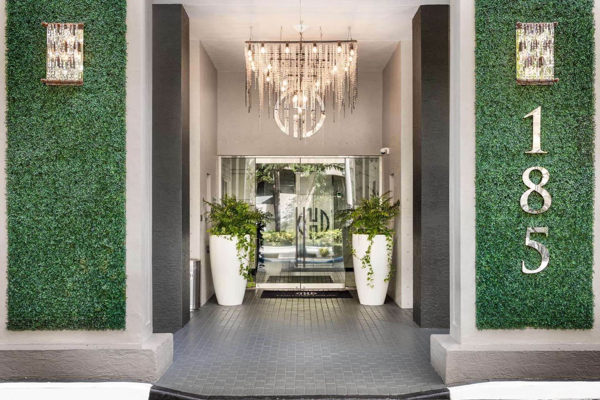 Fortune House Hotel Suites property views in Miami, FL — gallery photo 3
