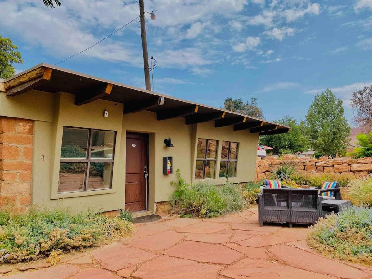 The Flagstone Boutique Inn & Suites — hotel in Kanab, Utah