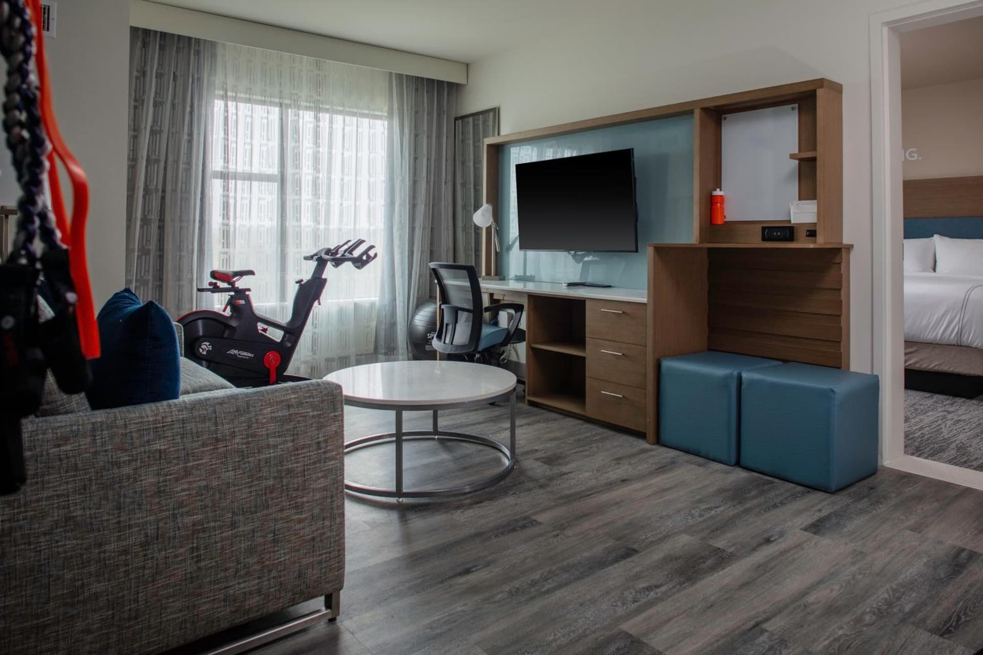 EVEN Hotel Shenandoah - The Woodlands by IHG gallery photo in The Woodlands, TX — image 12