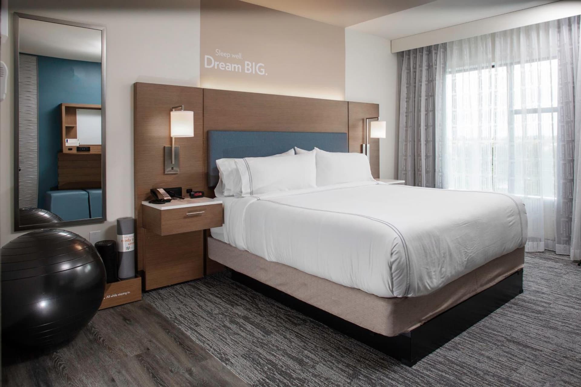 EVEN Hotel Shenandoah - The Woodlands by IHG gallery photo in The Woodlands, TX — image 21