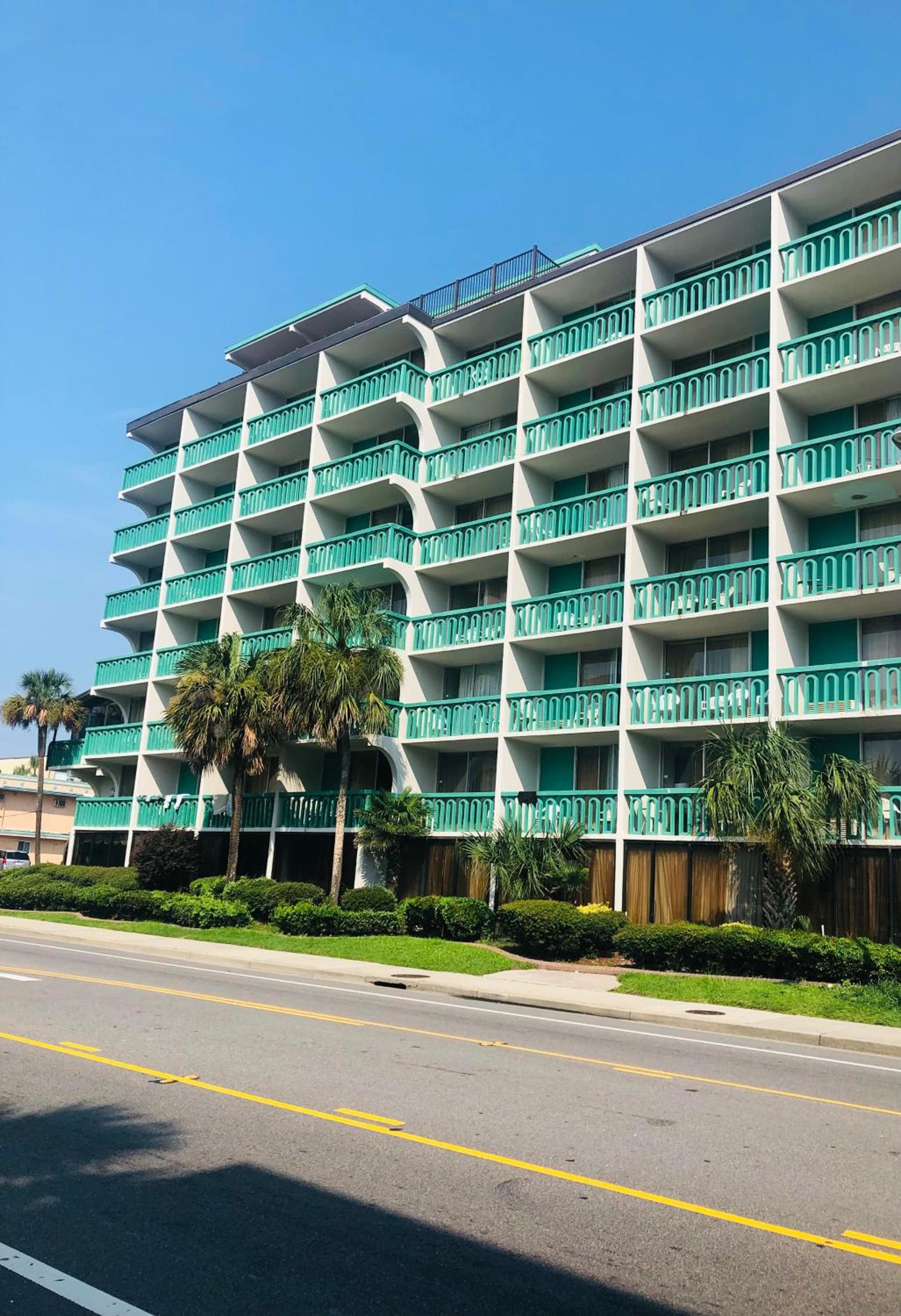 Quail Inn and Suites - Myrtle Beach property views in Myrtle Beach, SC — gallery photo 3