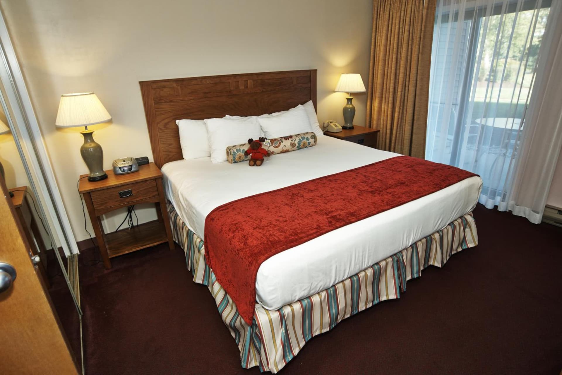 Fireside Inn & Suites Gilford gallery photo in Gilford — image 9