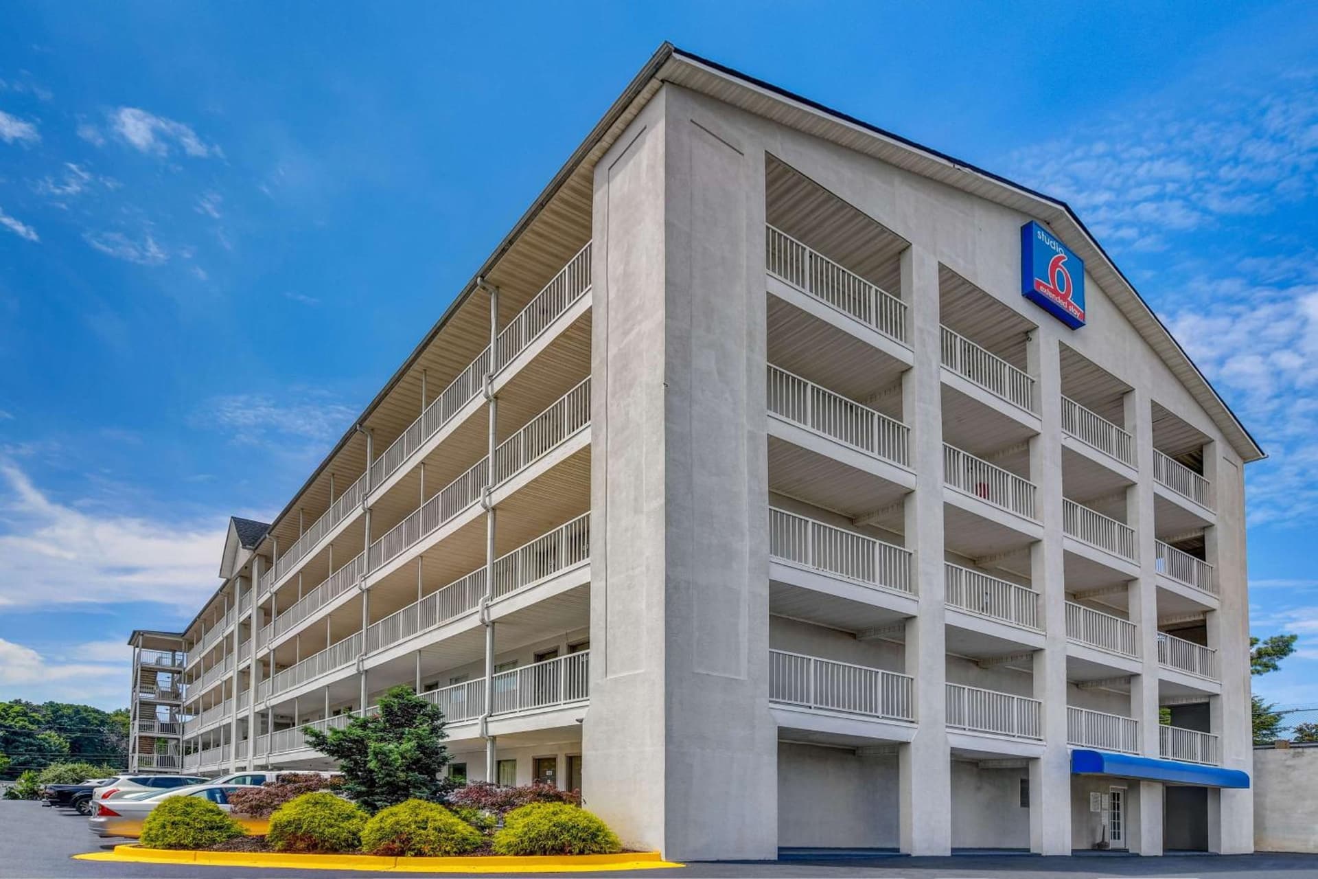 Studio 6 Extended Stay - Atlanta, GA - Chamblee featured exterior or lobby in Atlanta, GA — similar hotel