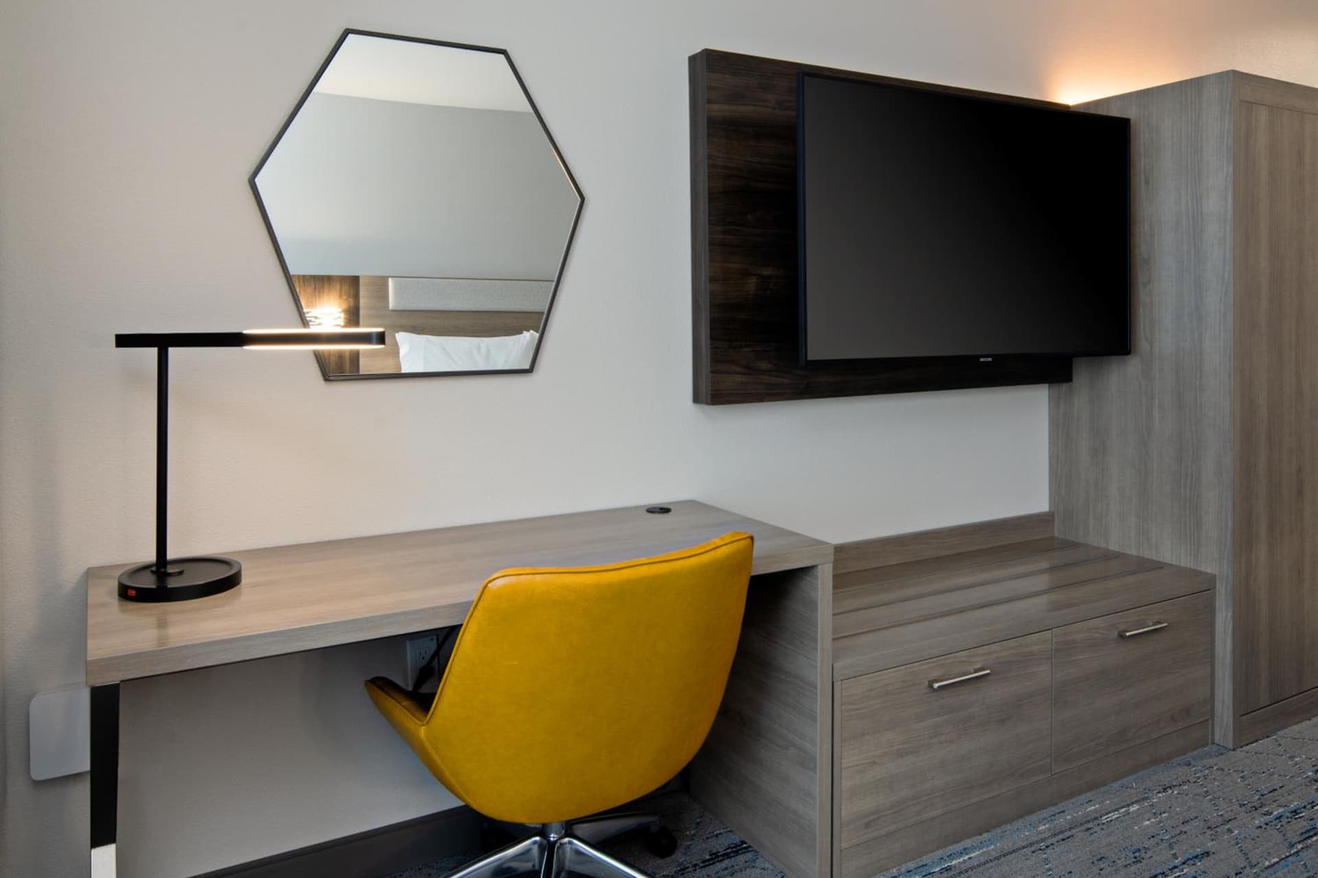 Holiday Inn Express & Suites - Valencia - Santa Clarita by IHG gallery photo in Valencia, CA — image 59