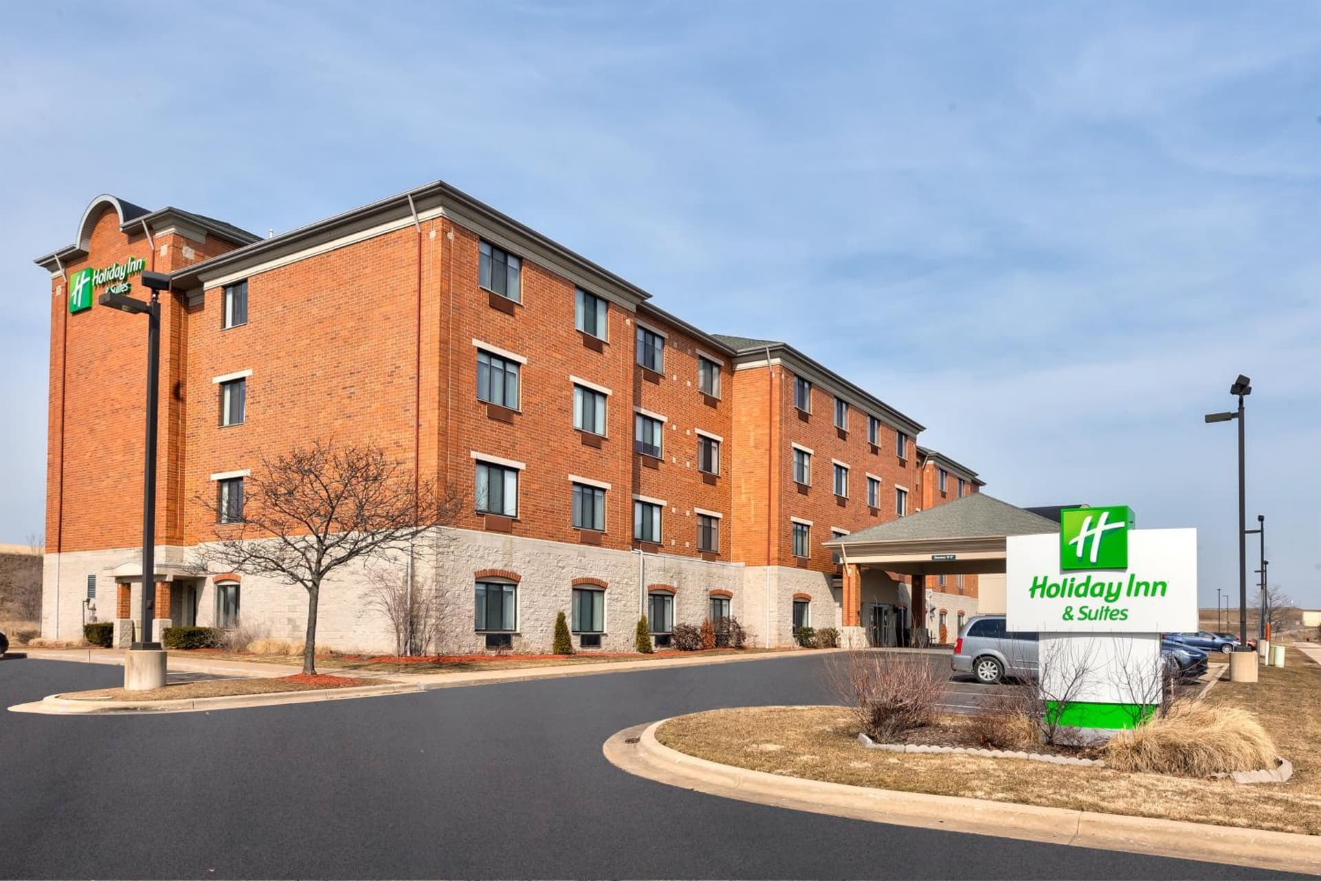 Holiday Inn Grand Rapids - South by IHG featured exterior or lobby in Cutlerville, MI — similar hotel