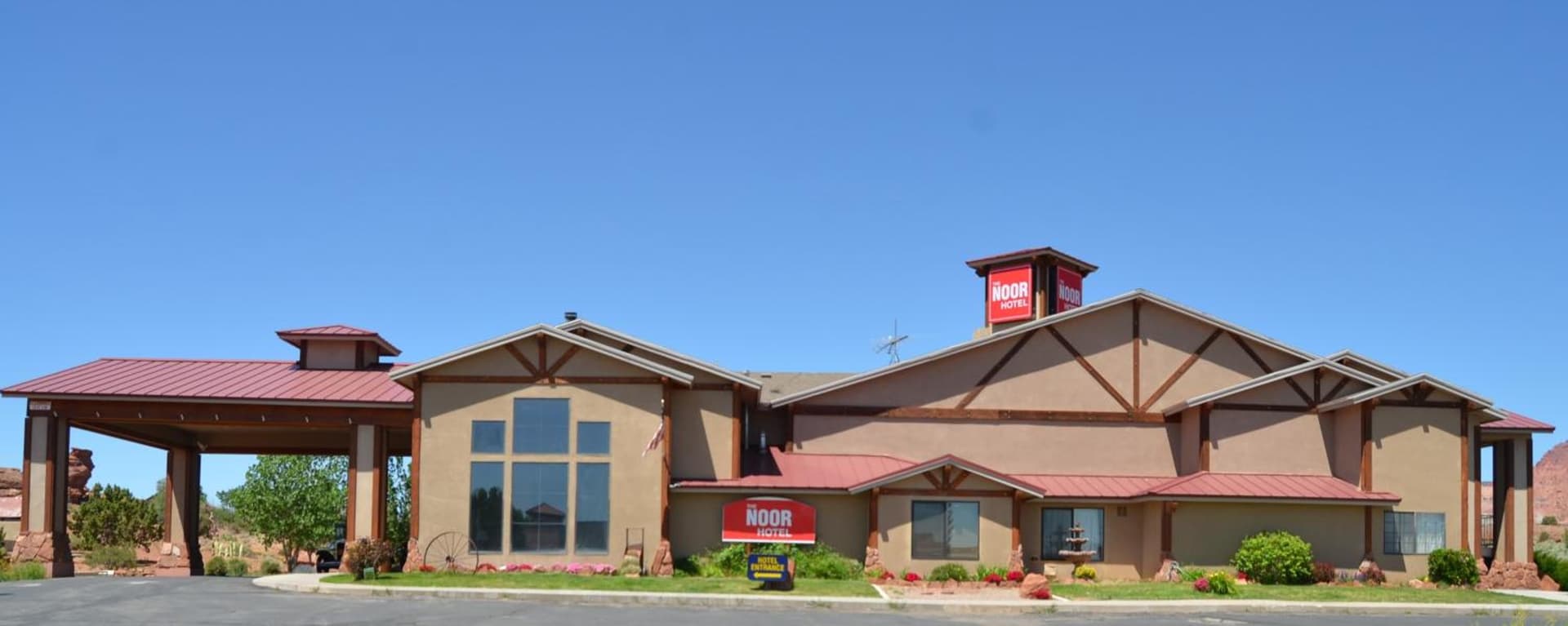 The Noor Hotel interior in Torrey, UT — gallery photo 2