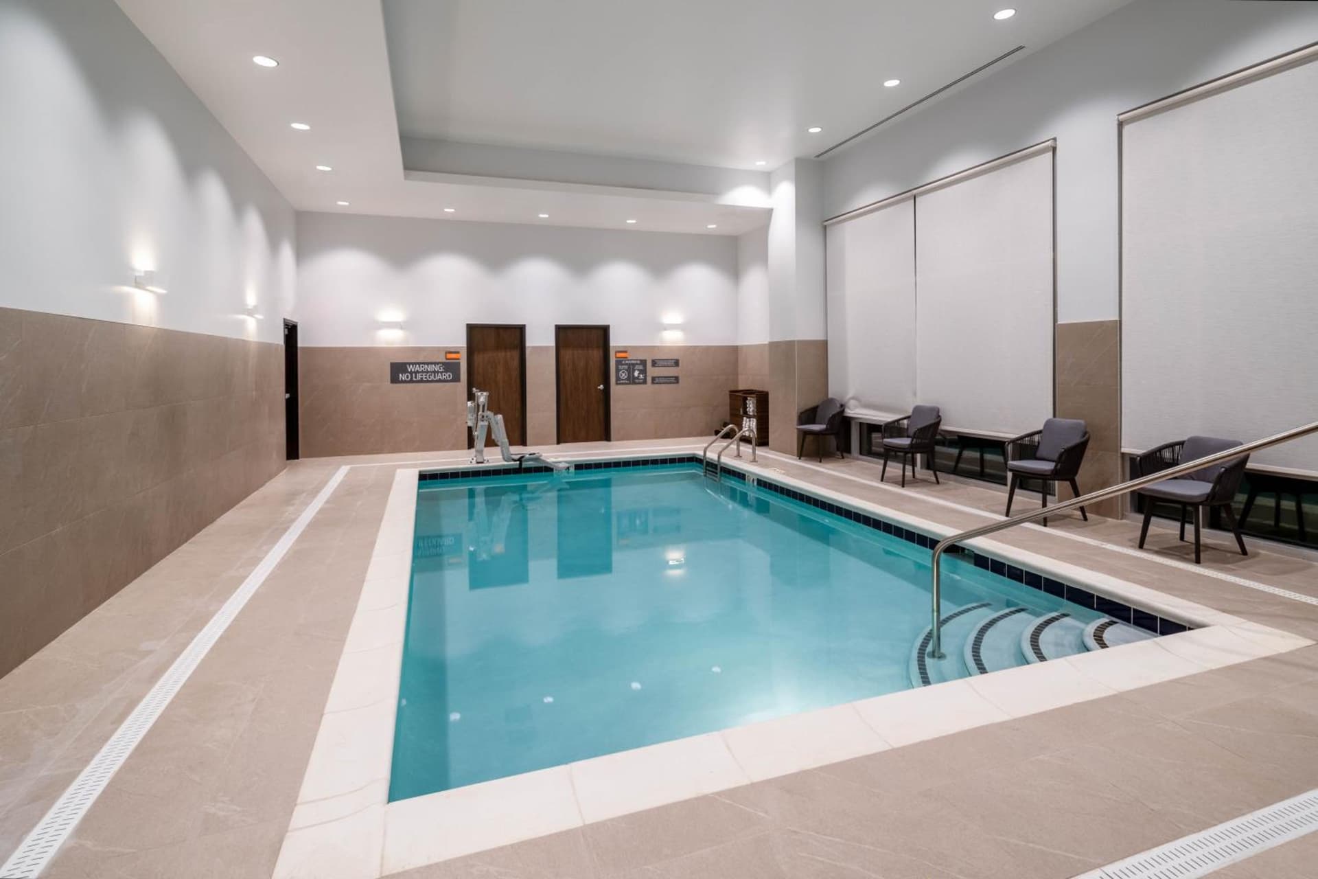 La Quinta Inn & Suites by Wyndham Nashville Downtown Stadium gallery photo in Nashville, TN — image 73