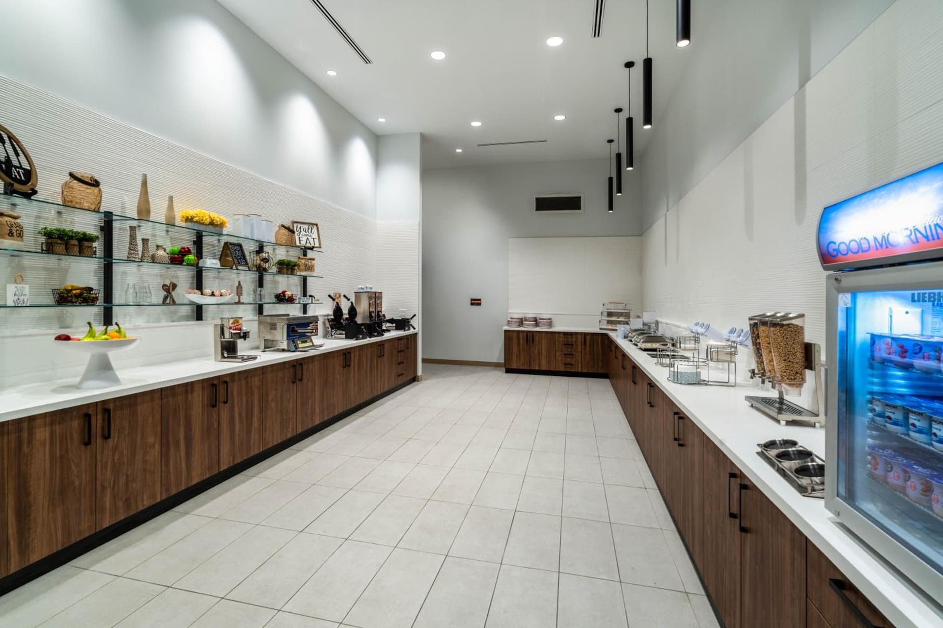 La Quinta Inn & Suites by Wyndham Nashville Downtown Stadium gallery photo in Nashville, TN — image 16