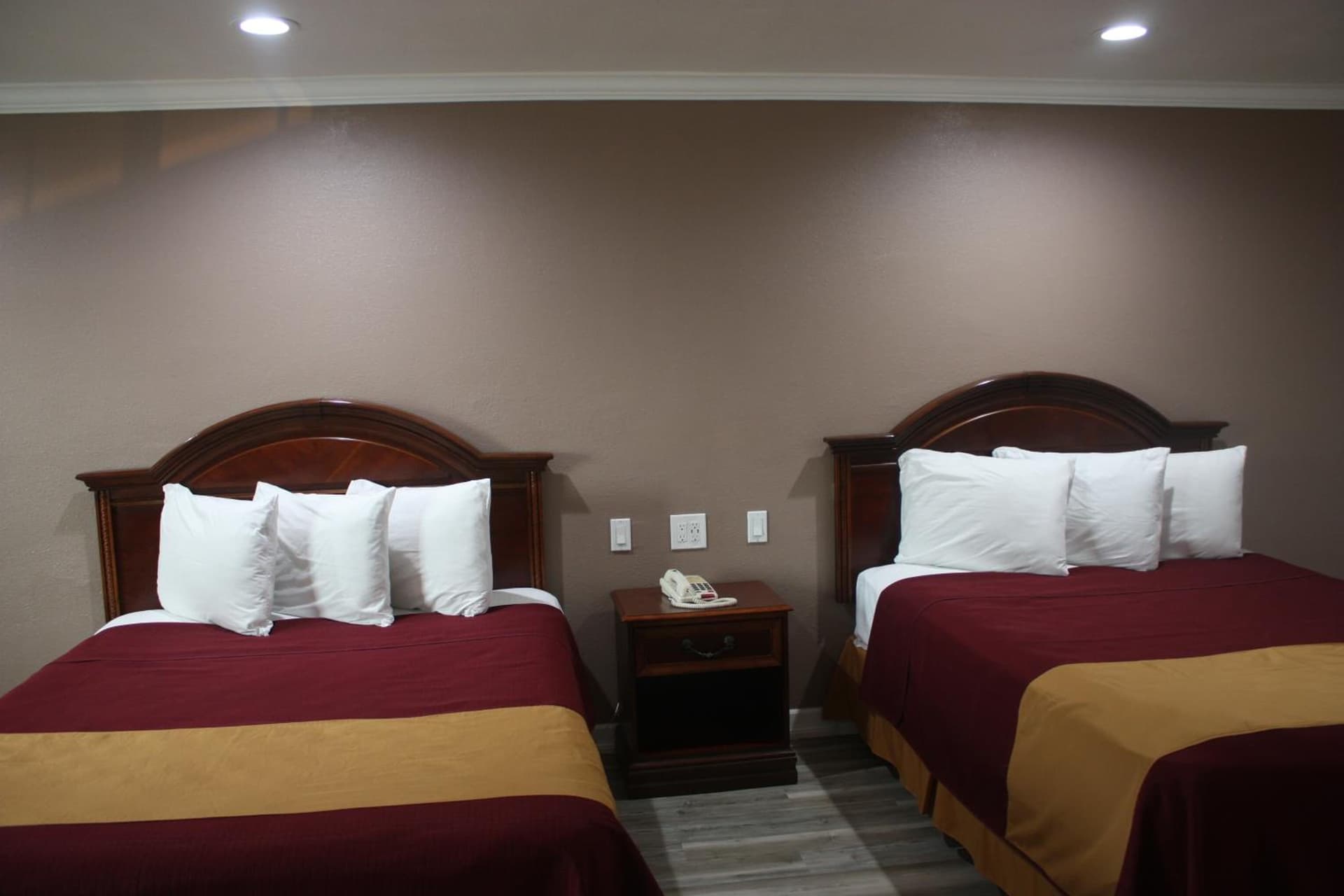 Value Inn & Suites gallery photo in Redding, CA — image 28