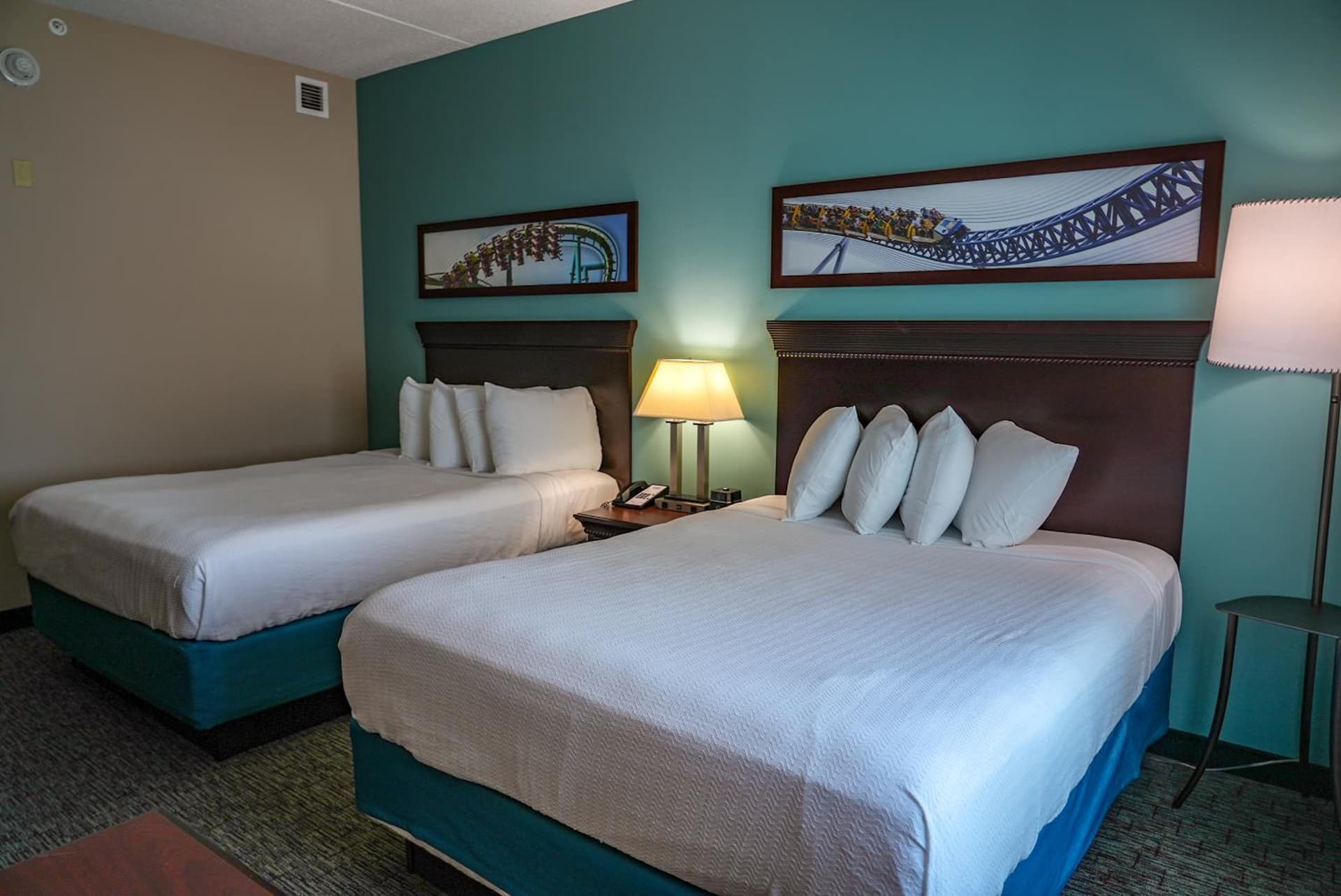 Cedar Point's Express Hotel gallery photo in Sandusky, OH — image 4