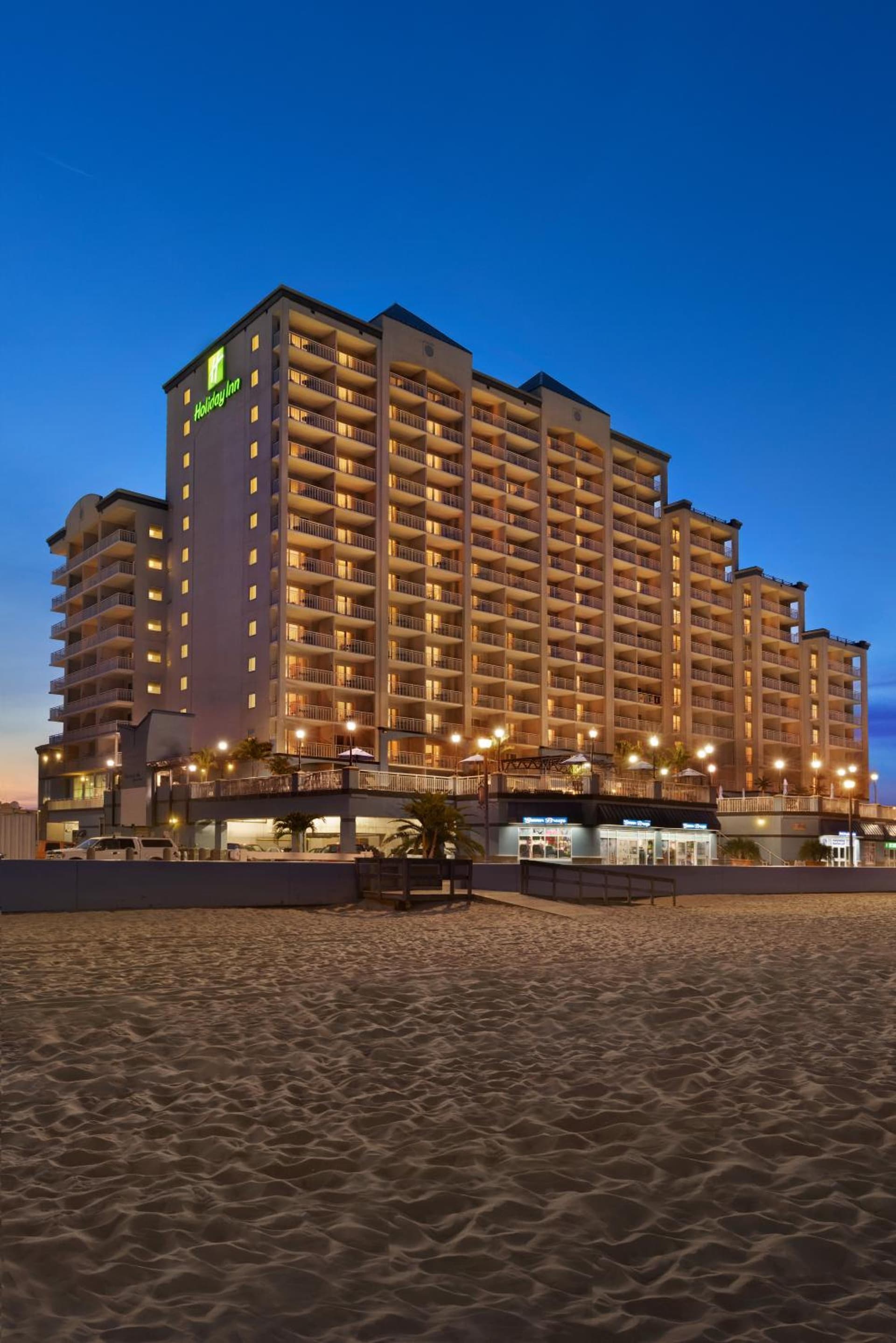 Holiday Inn & Suites Ocean City by IHG interior in Ocean City, MD — gallery photo 2