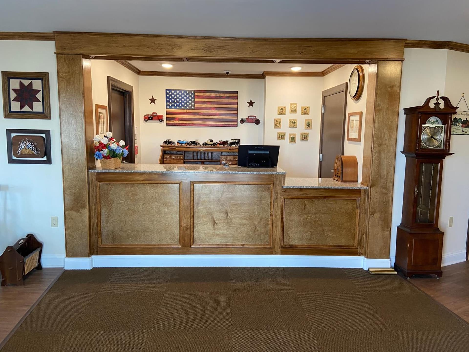 Country Inn of Hazlet gallery photo in Hazlet, NJ — image 5