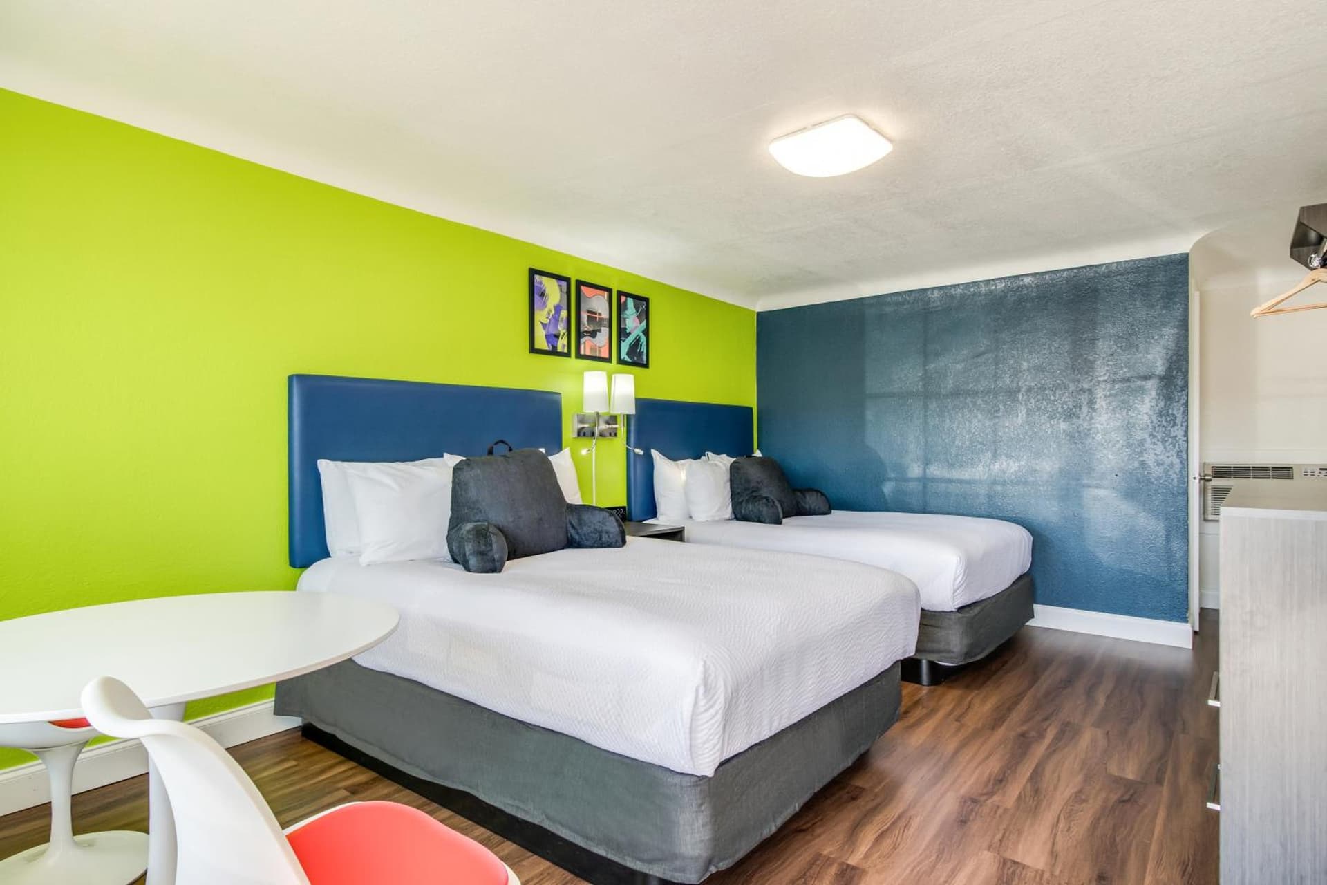 Signature Inn Eugene gallery photo in Eugene, OR — image 35