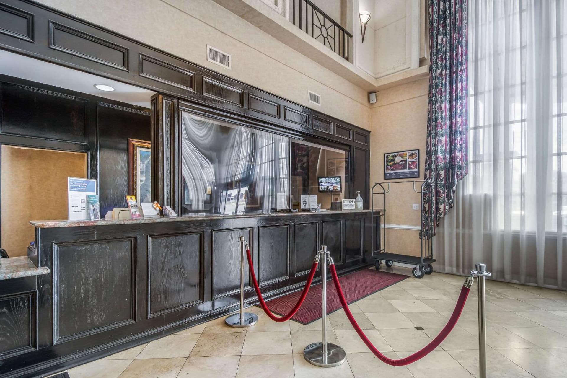 Clarion Inn & Suites Central Clearwater Beach gallery photo in Clearwater, FL — image 50