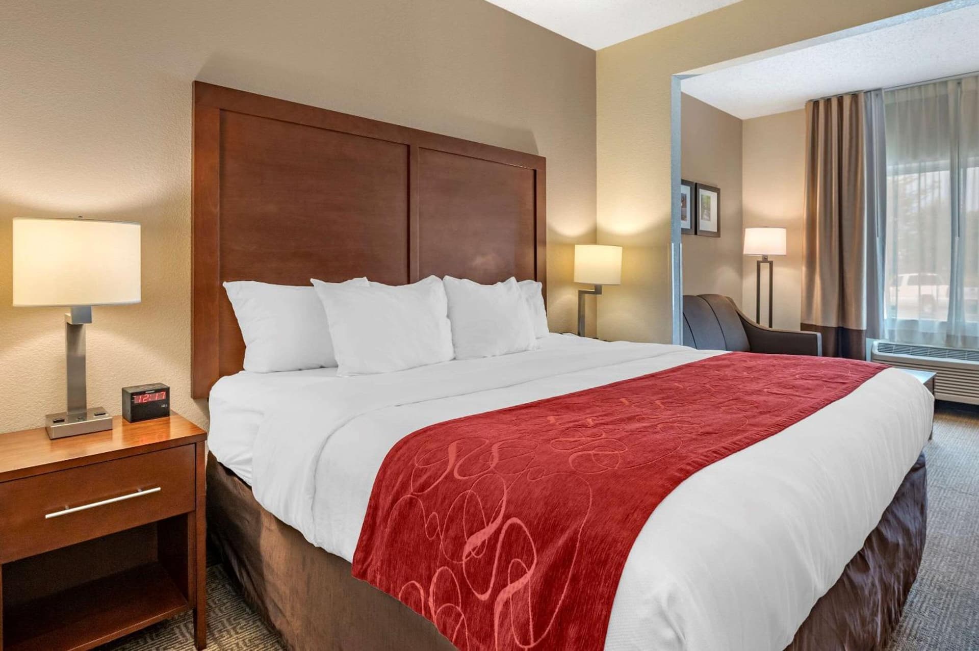 Comfort Suites Columbus West - Hilliard gallery photo in Columbus, OH — image 10