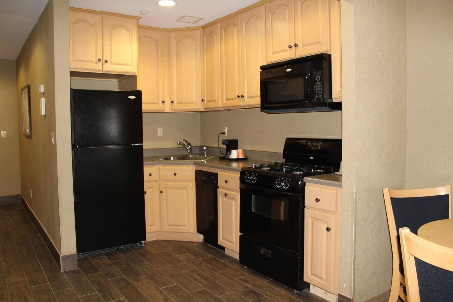 Marco LaGuardia Hotel & Suites gallery photo in Queens, NY — image 11