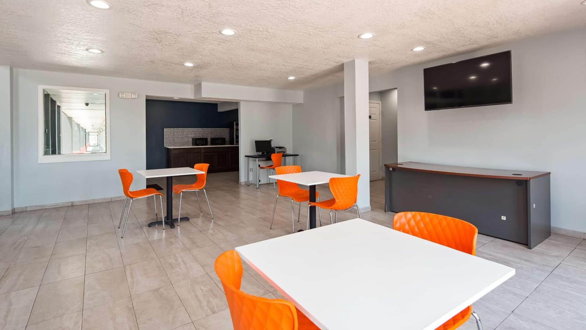 SureStay Hotel By Best Western Olathe gallery photo in Olathe, KS — image 19