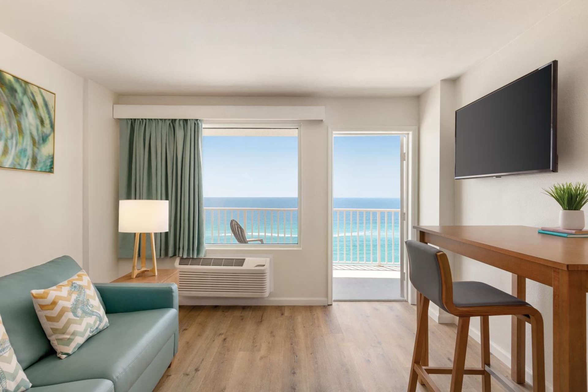 Radisson Beachfront Hotel - Panama City Beach gallery photo in Panama City Beach, FL — image 22