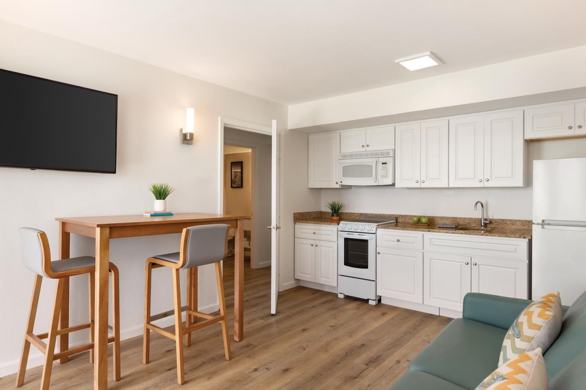 Radisson Beachfront Hotel - Panama City Beach gallery photo in Panama City Beach, FL — image 29